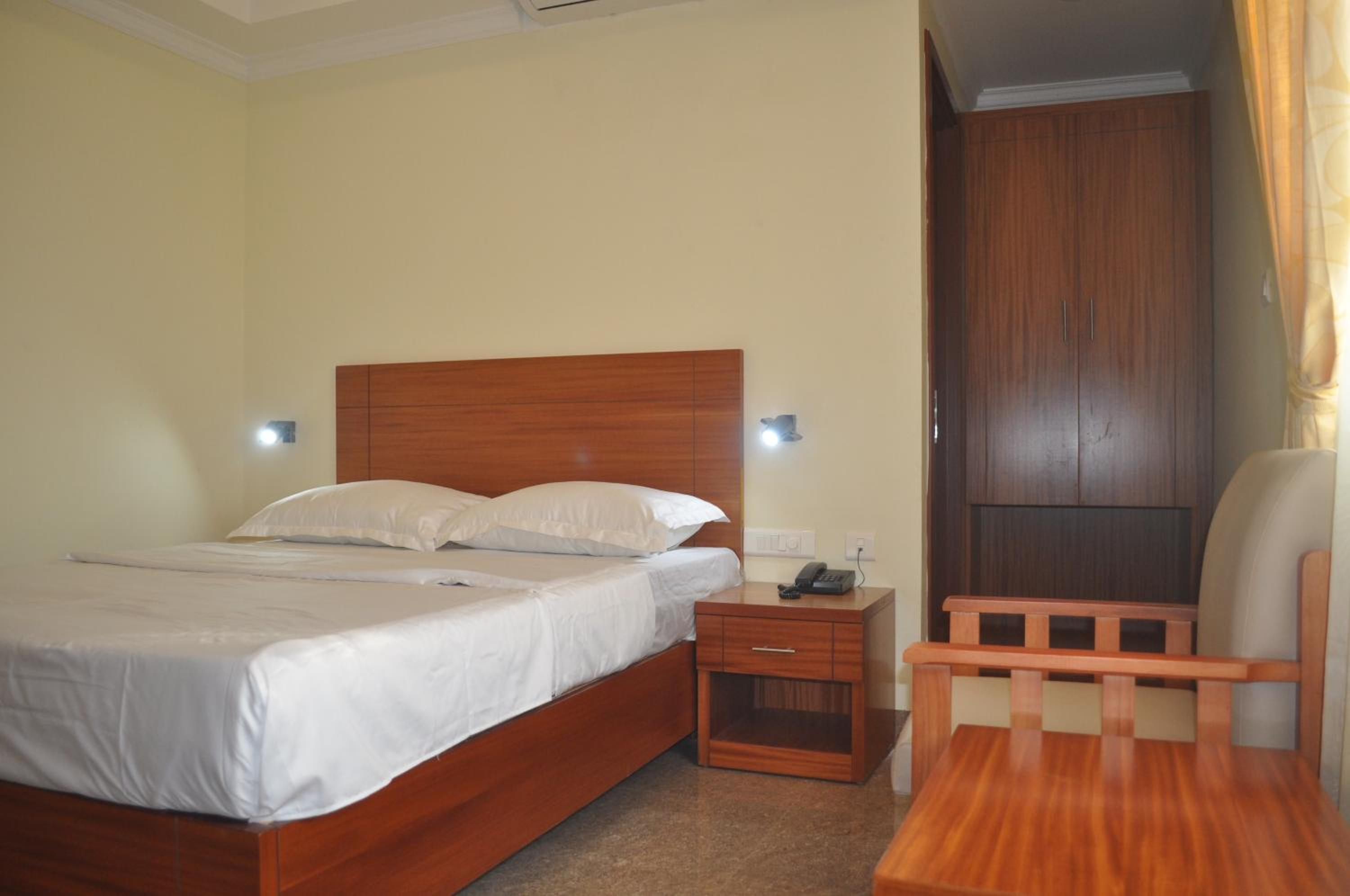 Budget Double Room photo 1