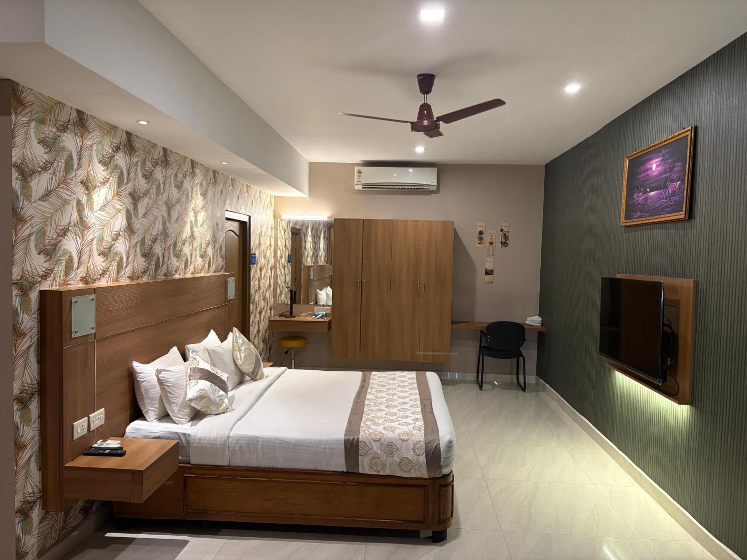 Superior Suite