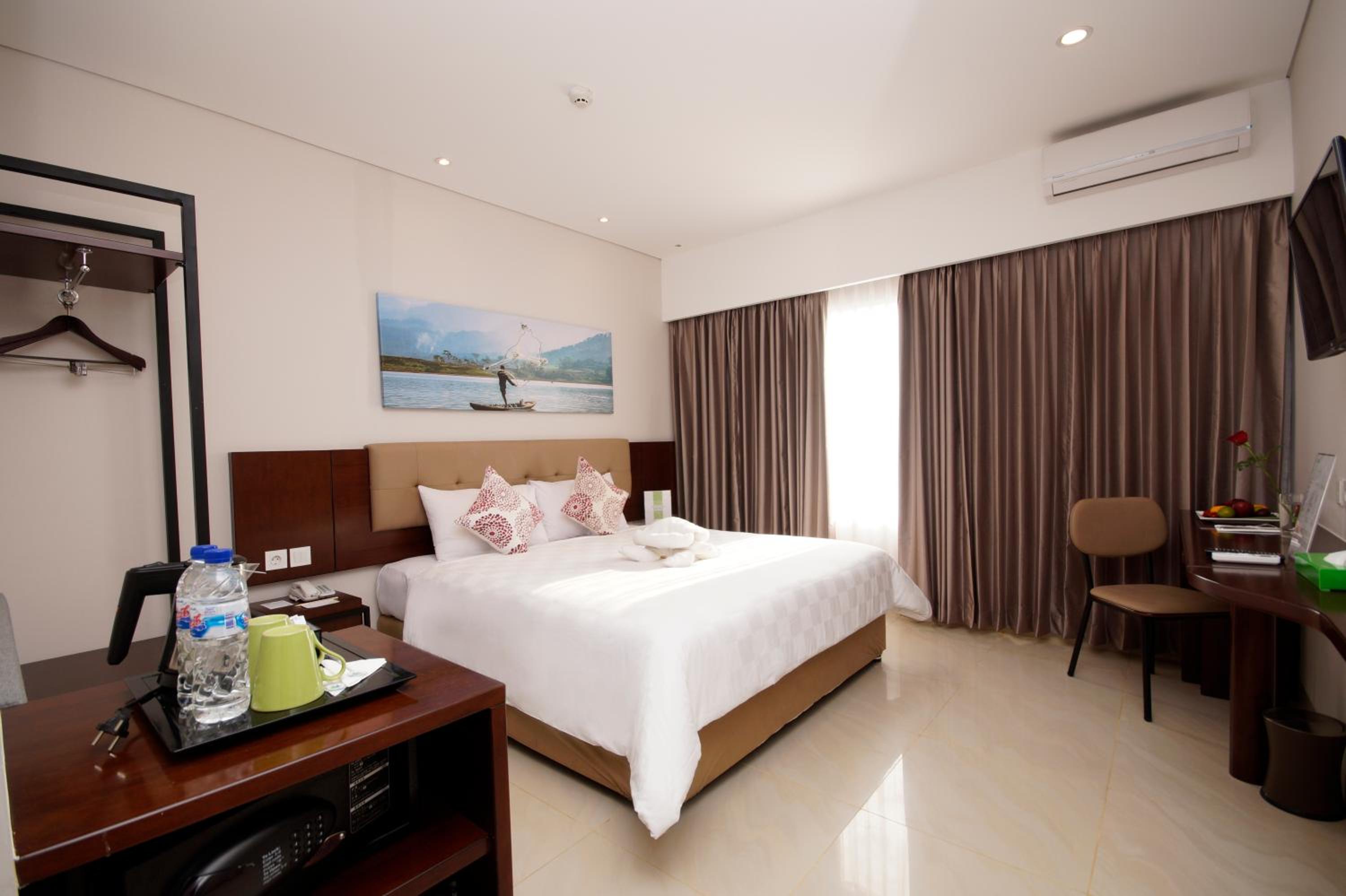 Superior King Room photo 3