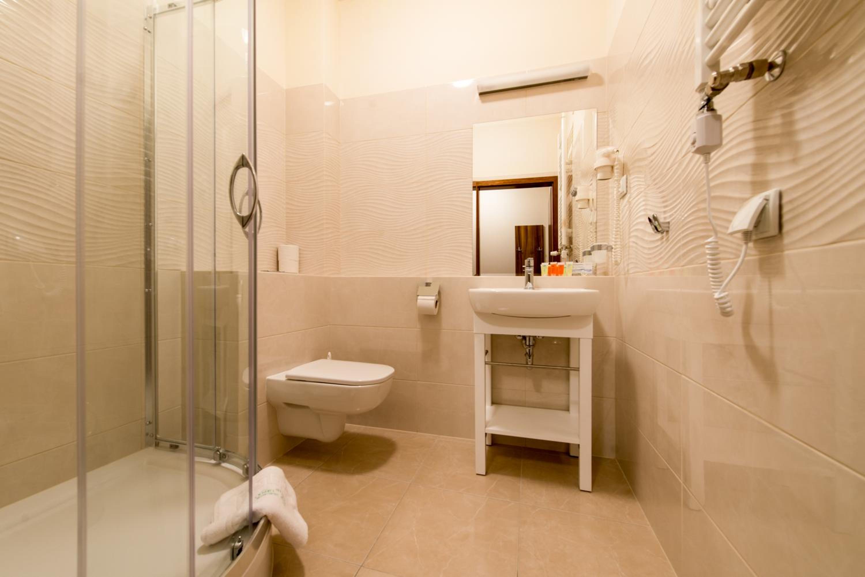 Deluxe Twin Room - Photo 4