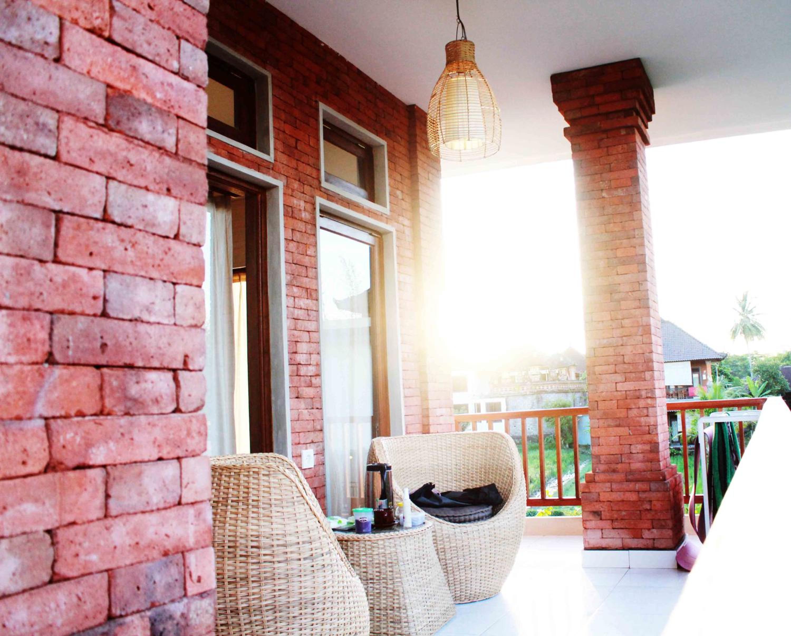 Deluxe Double Room with Balcony - Photo 3