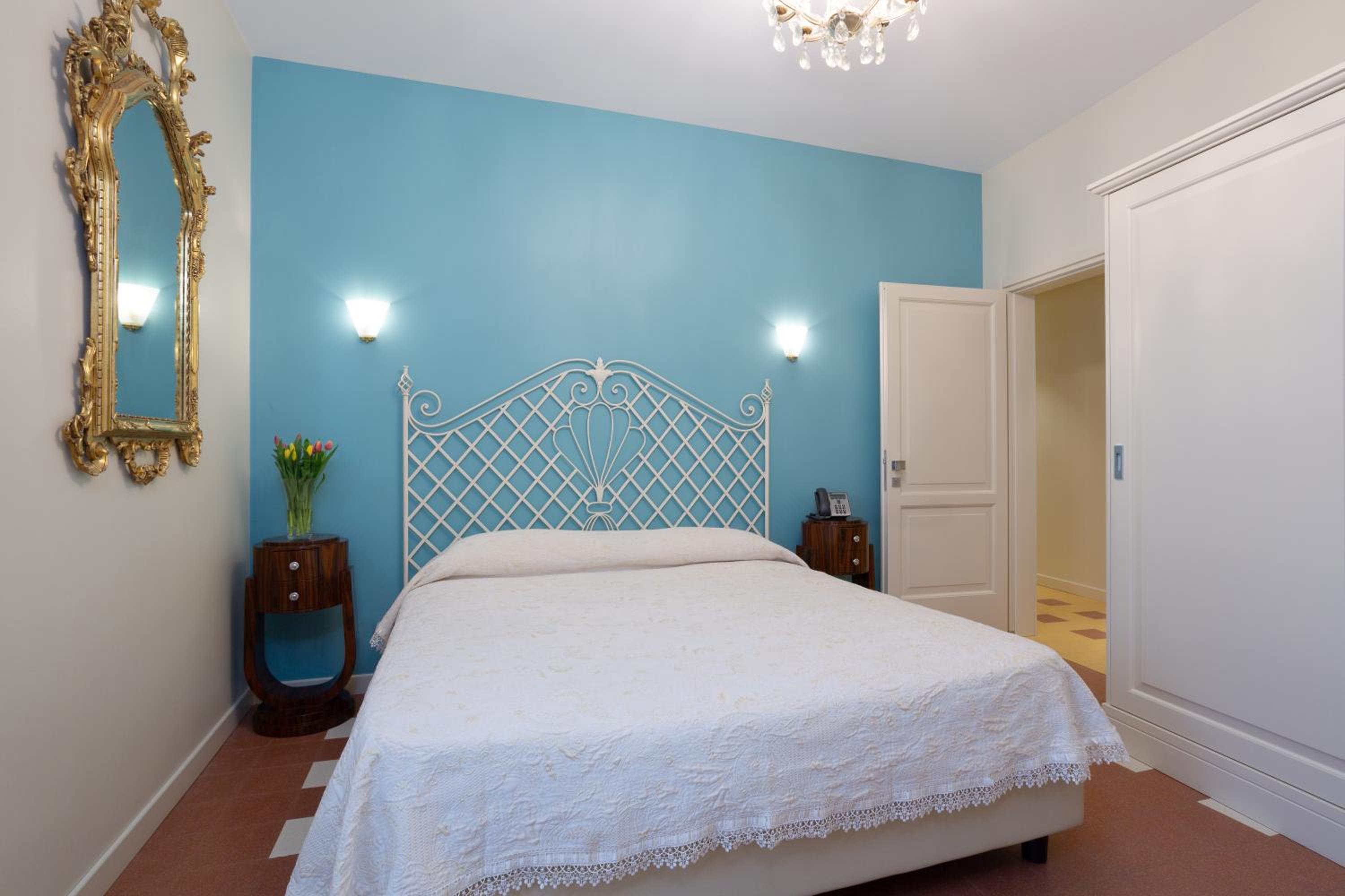 King Room with Garden View photo 2