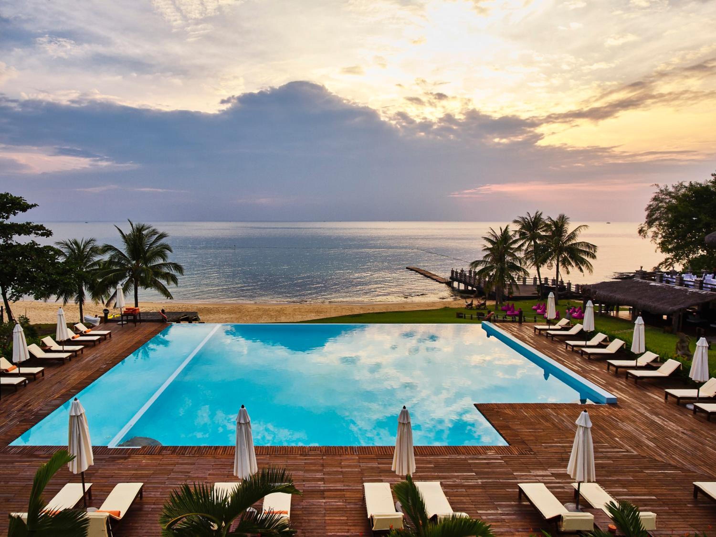 Two-Bedroom Villa with Pool - Photo 1