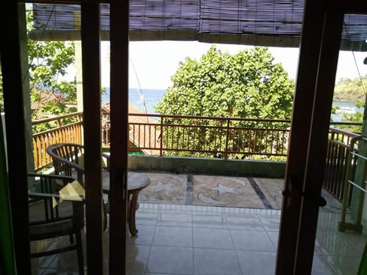 Deluxe Double Room with Balcony and Sea View - Photo 11