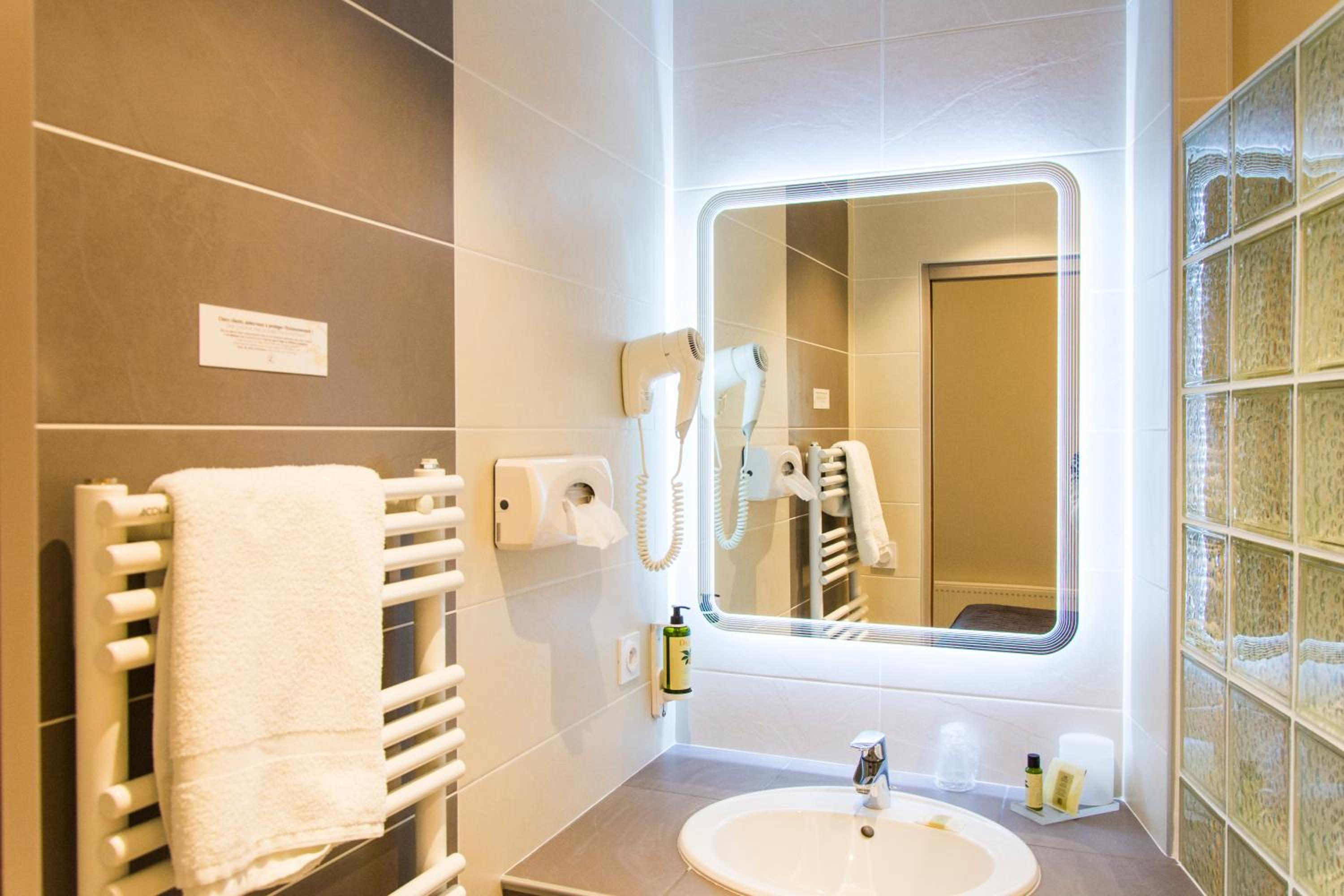 Superior Double Room with Terrace - Photo 4