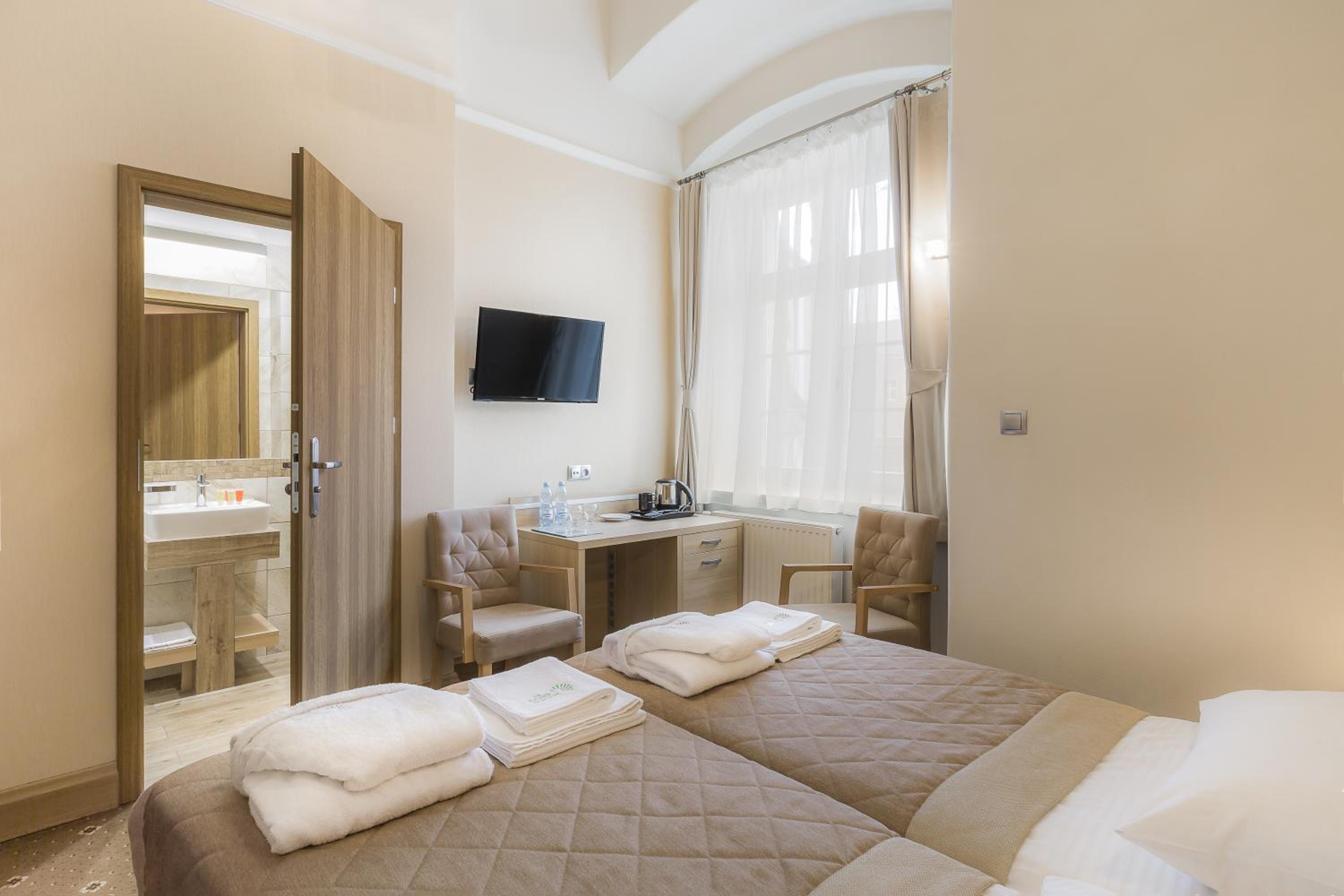 Deluxe Double Room - Photo 3