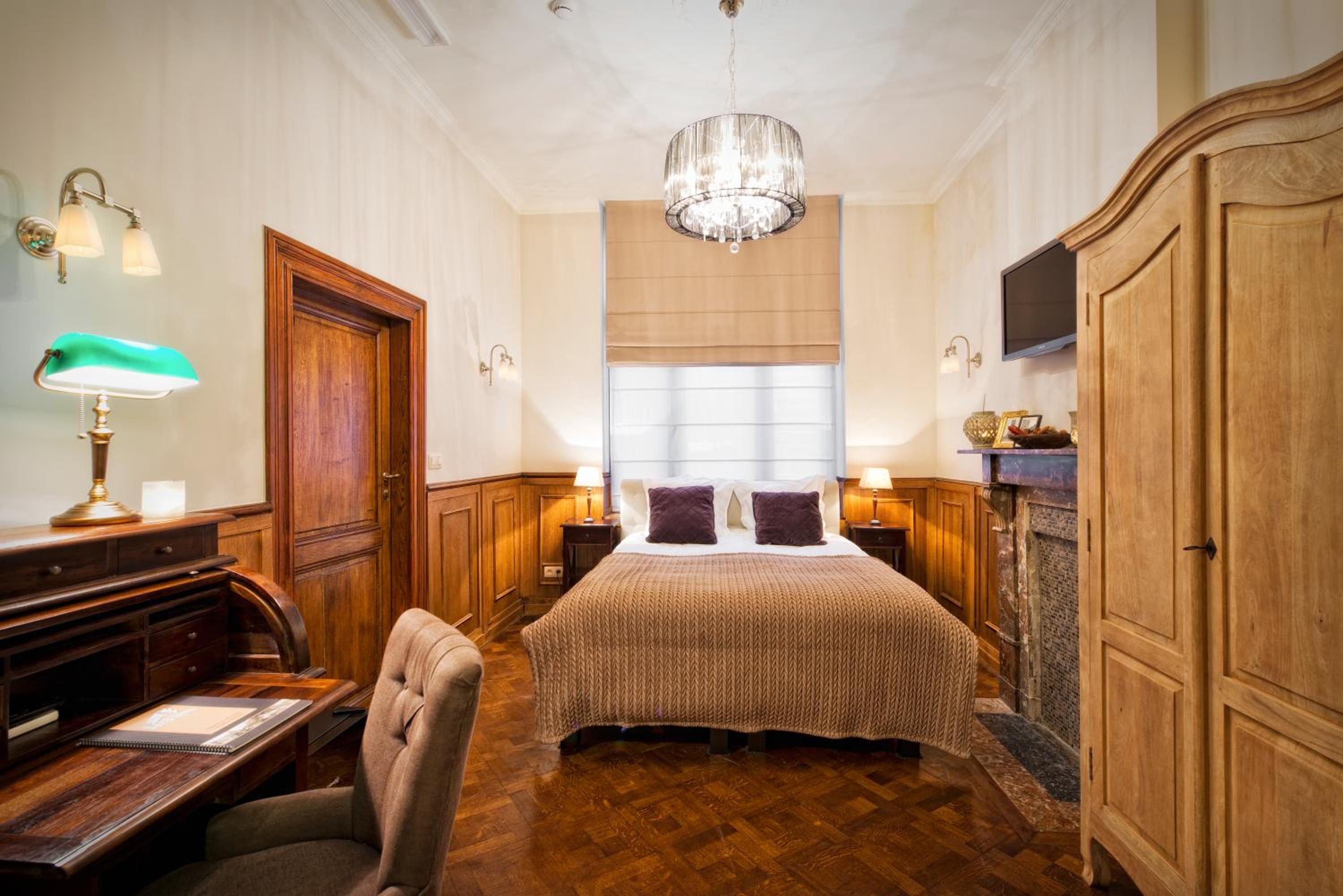 Standard Double Room - Photo 4