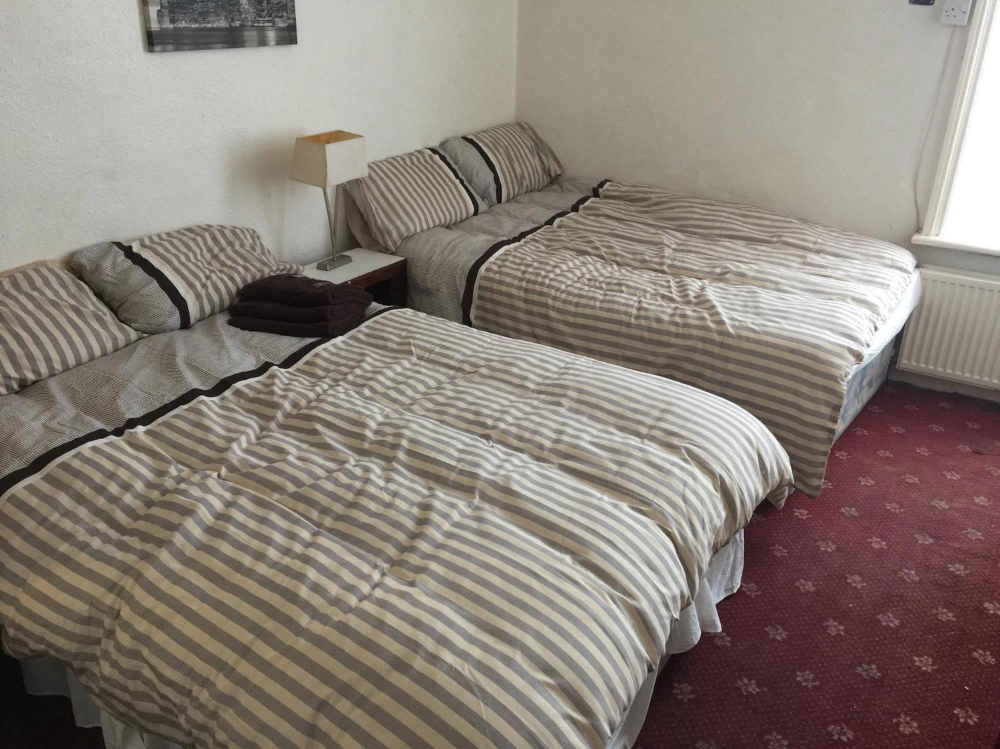Classic Quadruple Room - Photo 2