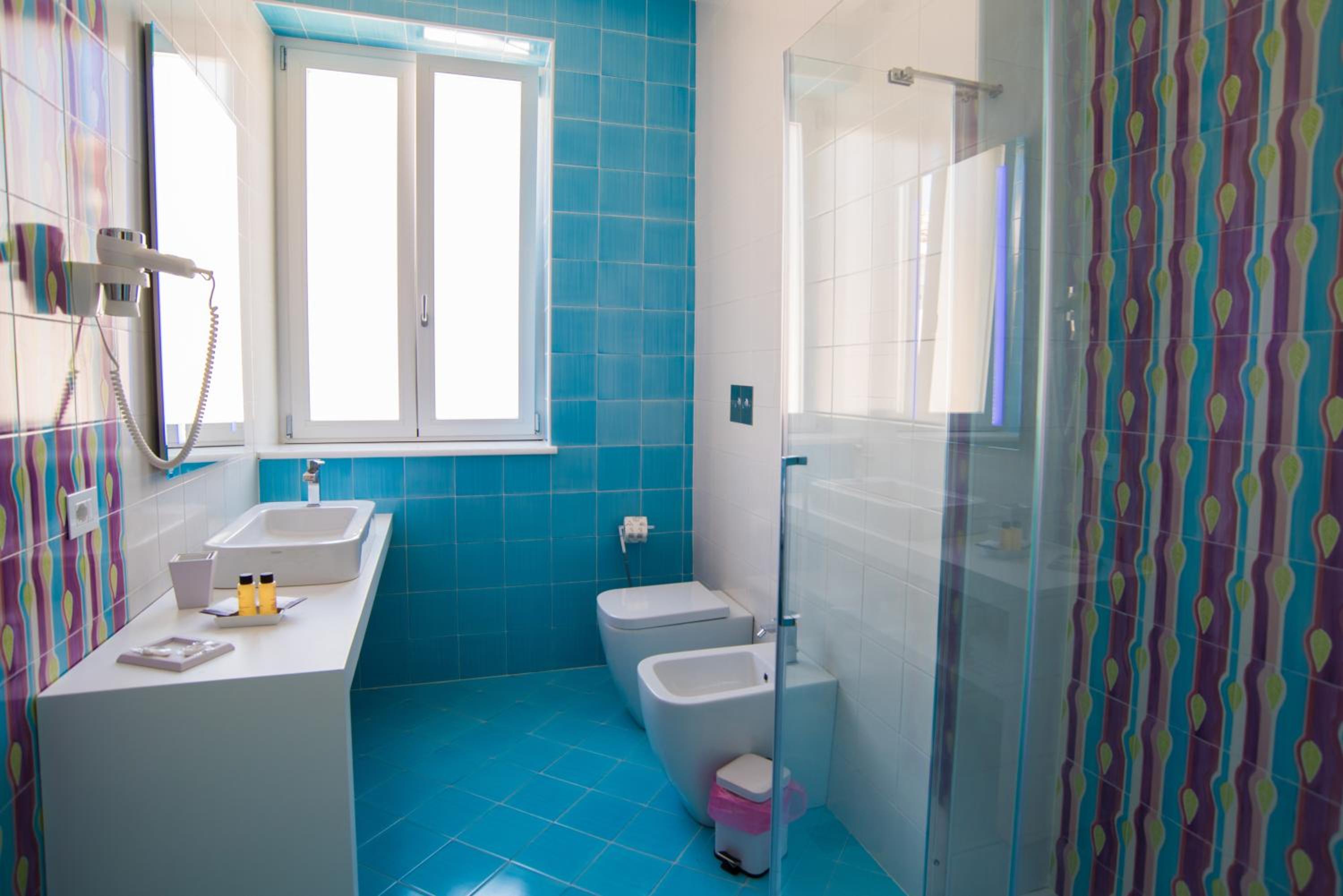 Classic Quadruple Room - Photo 5