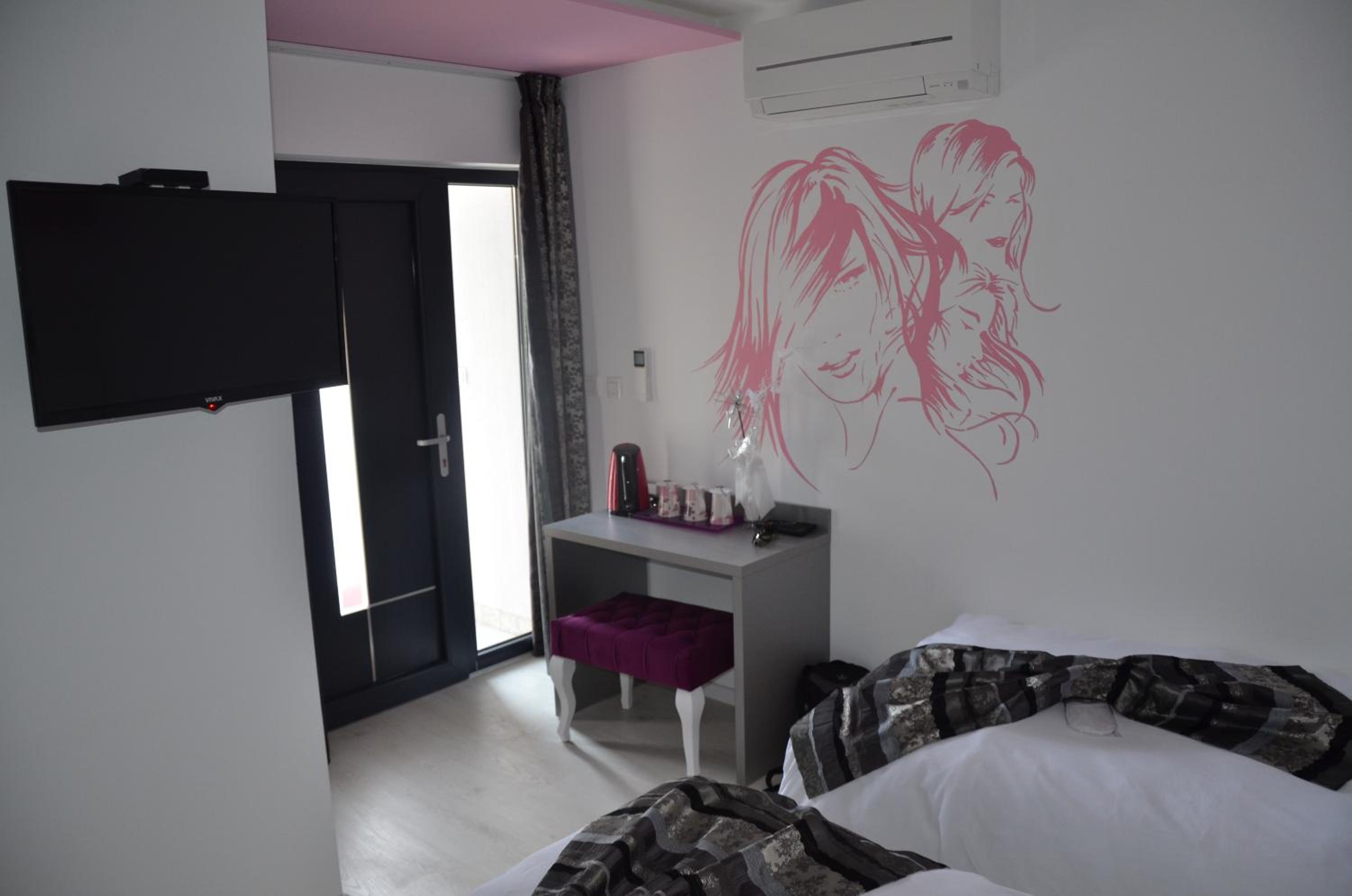 Deluxe Triple Room photo 1