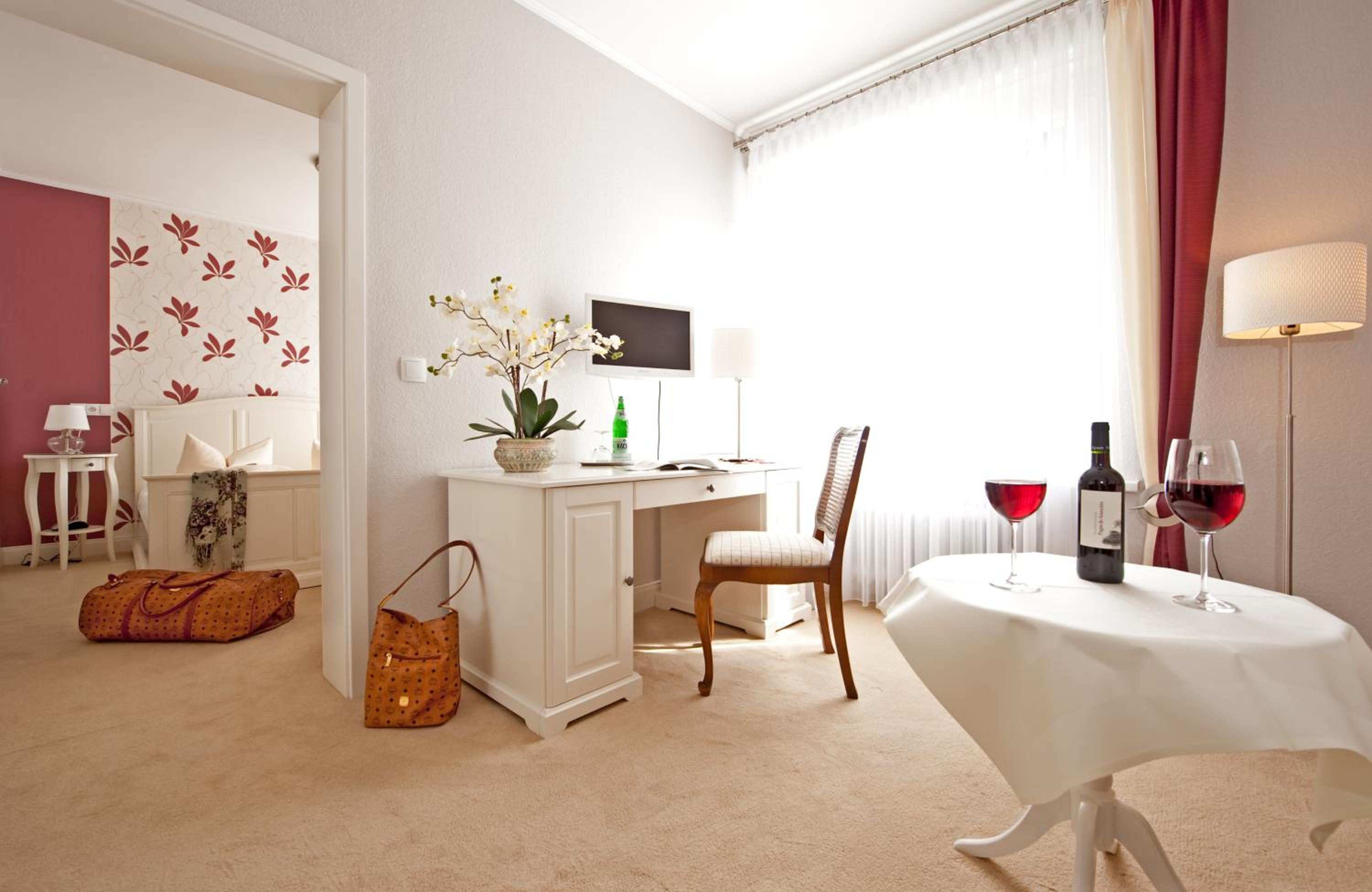 Double or Twin Room photo 2