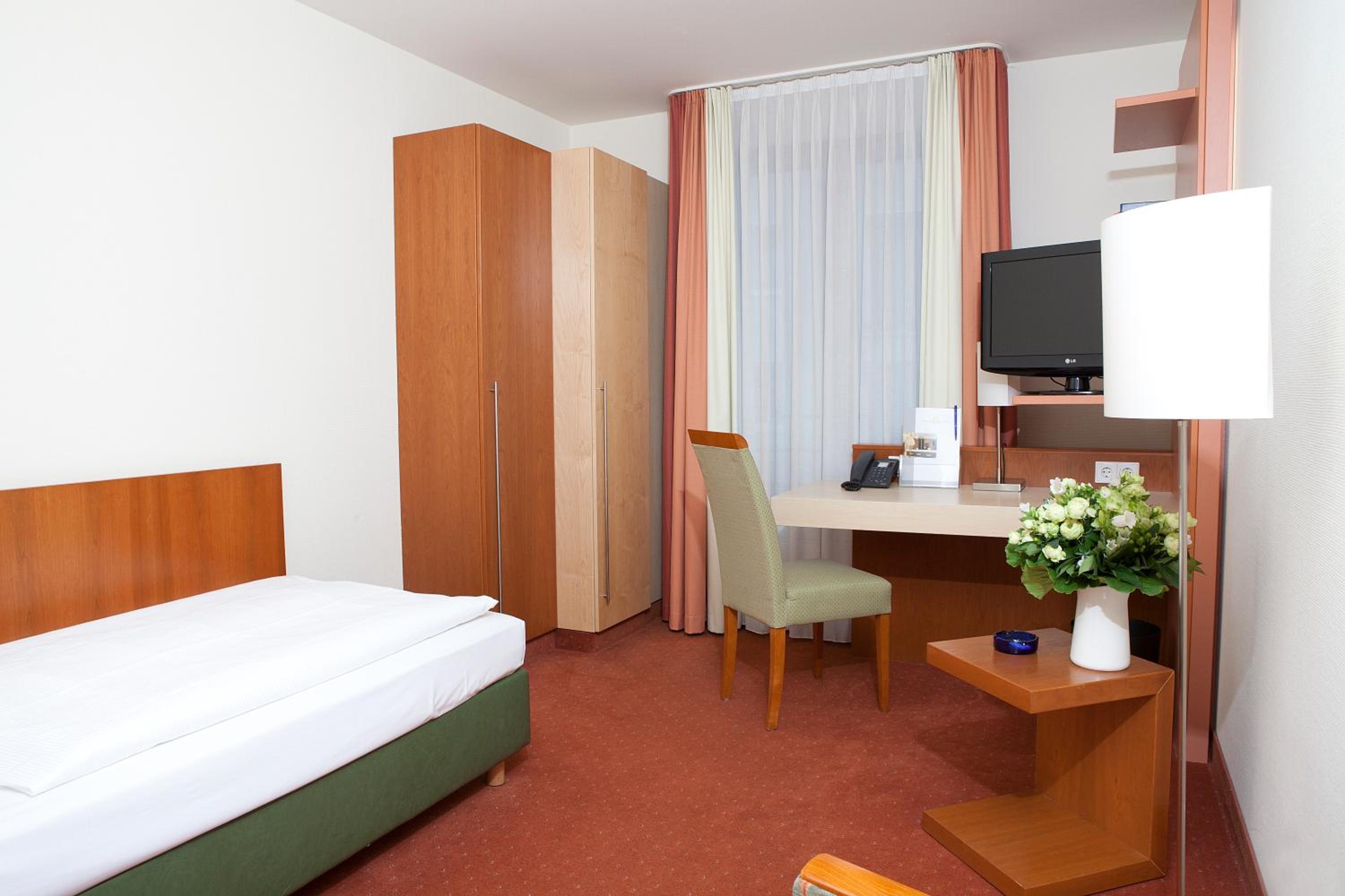 Business Single Room photo 1