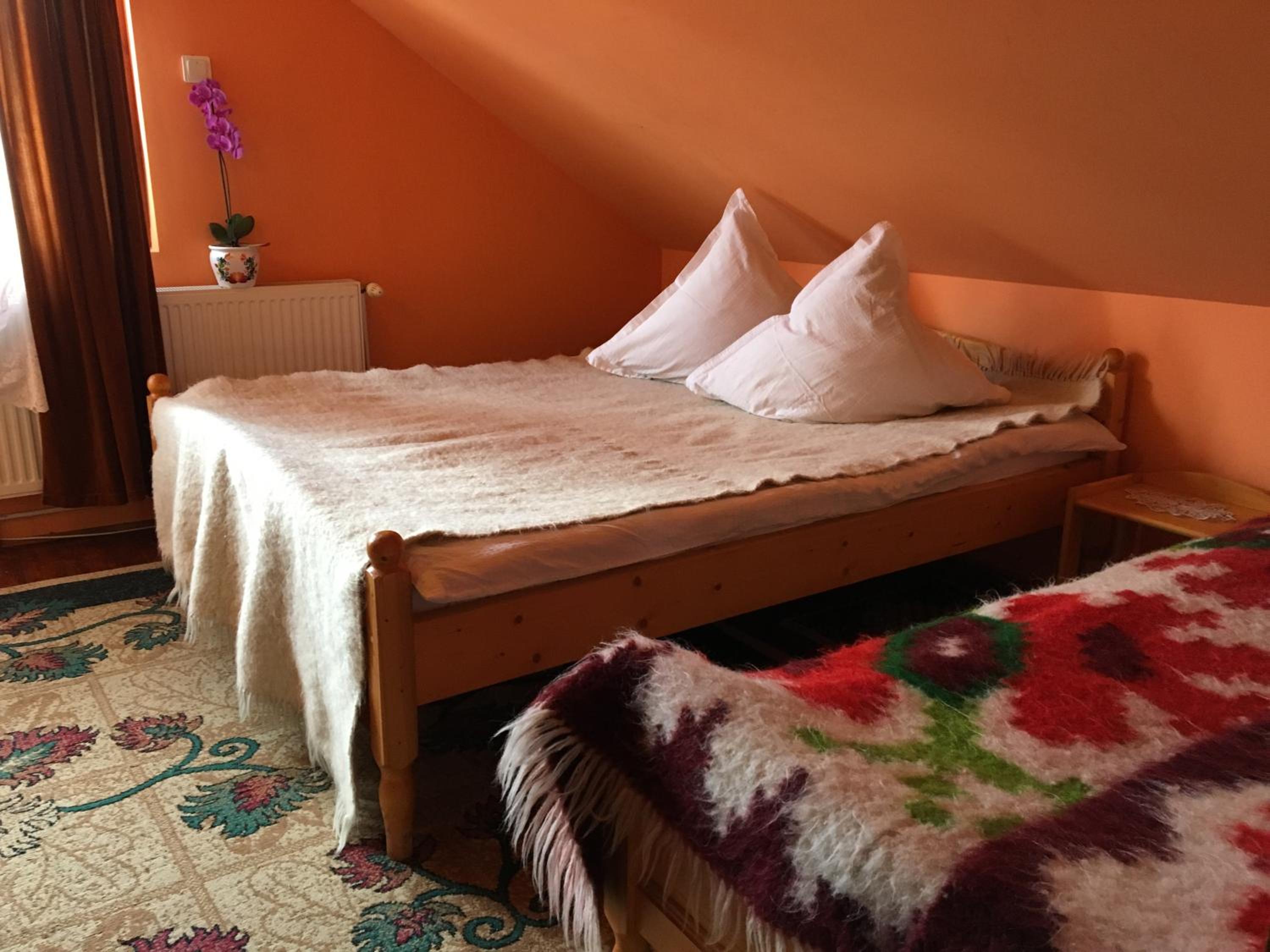 Triple Room with Shared Bathroom photo 1