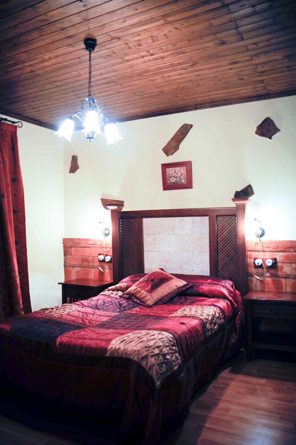 Double or Twin Room photo 2