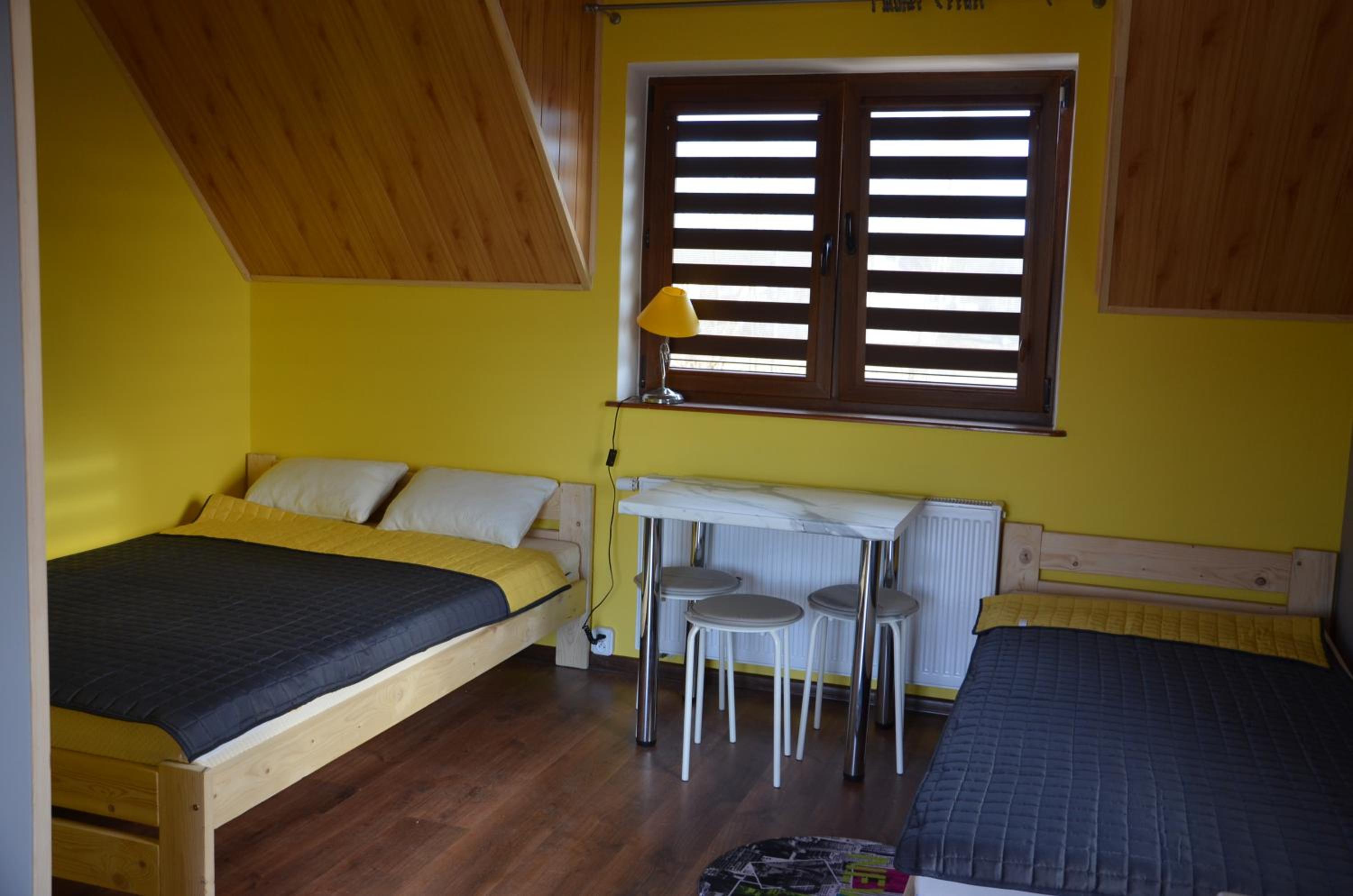 Triple Room with Private Bathroom photo 2