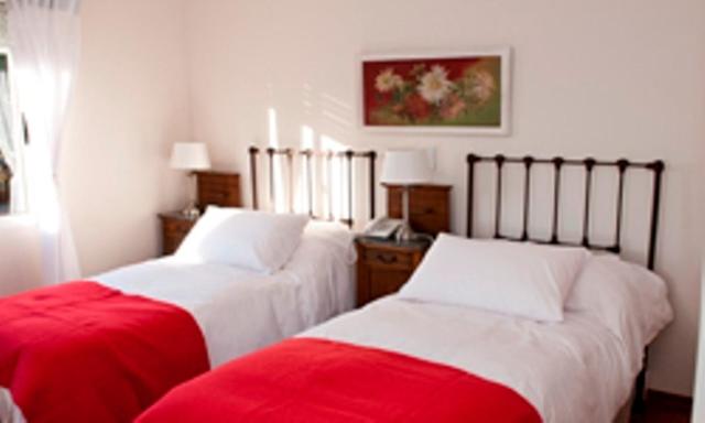 Standard Double or Twin Room photo 2