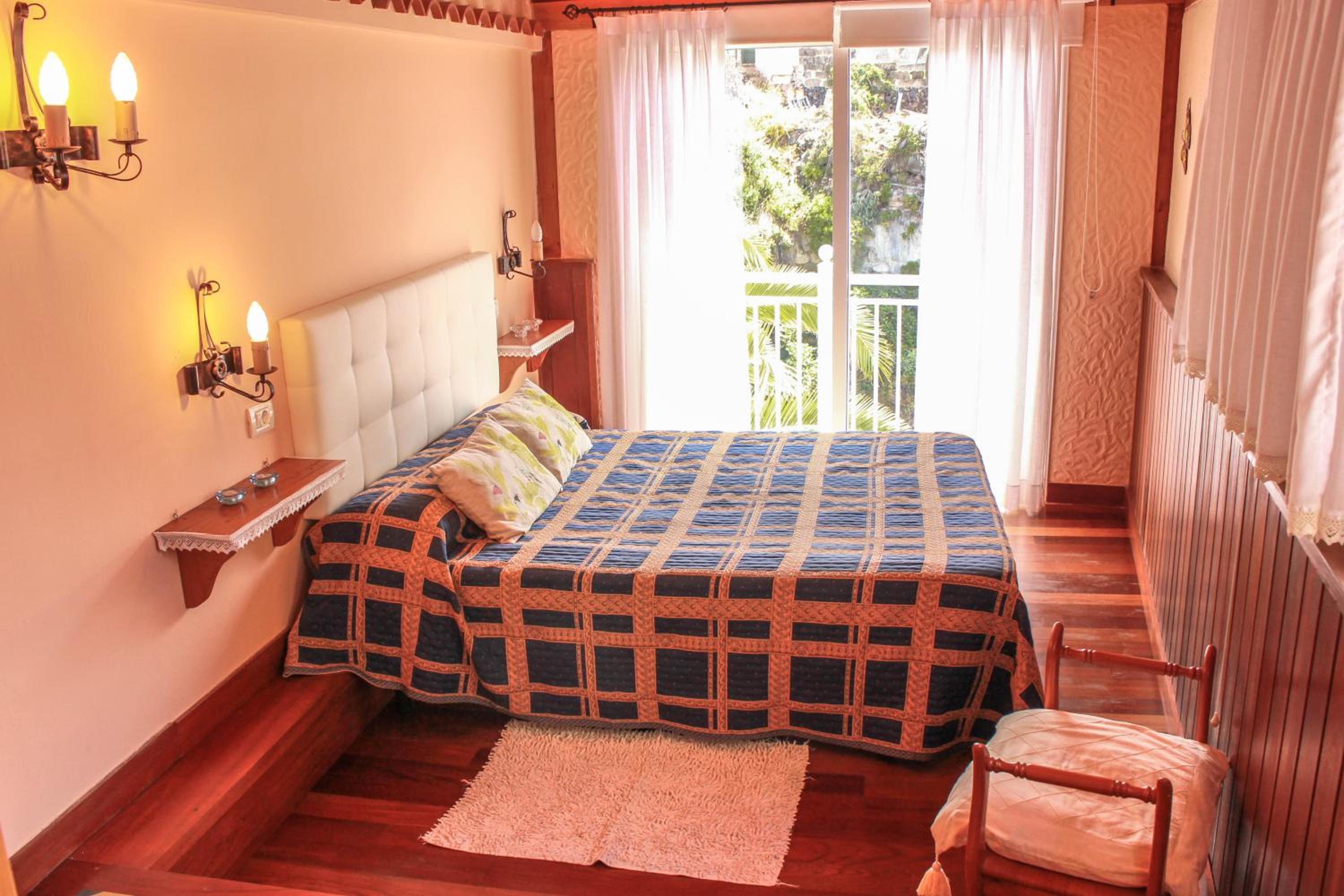 Apartamento de una habitación con vista a la piscina