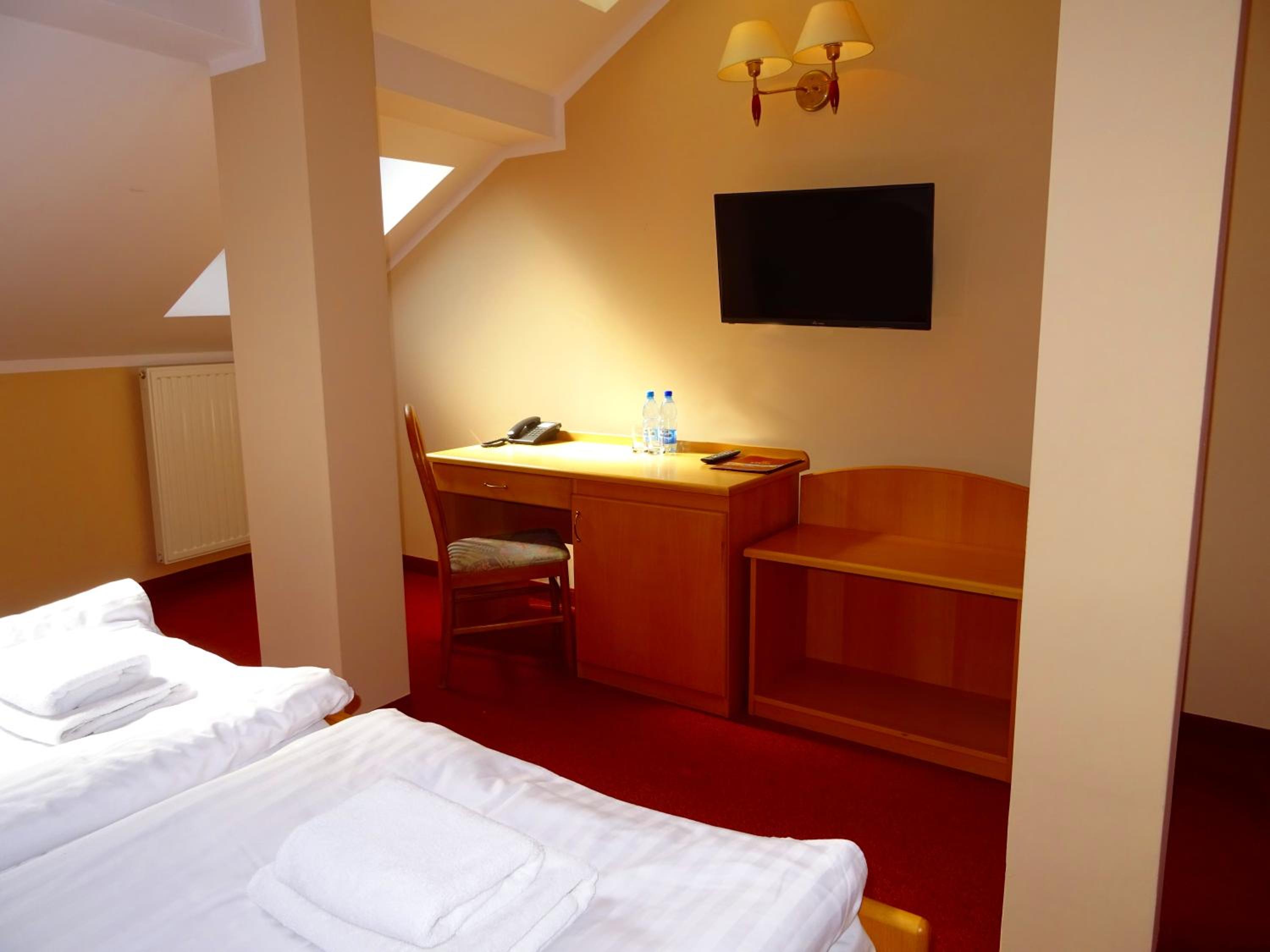 Comfort Twin Room - Photo 19