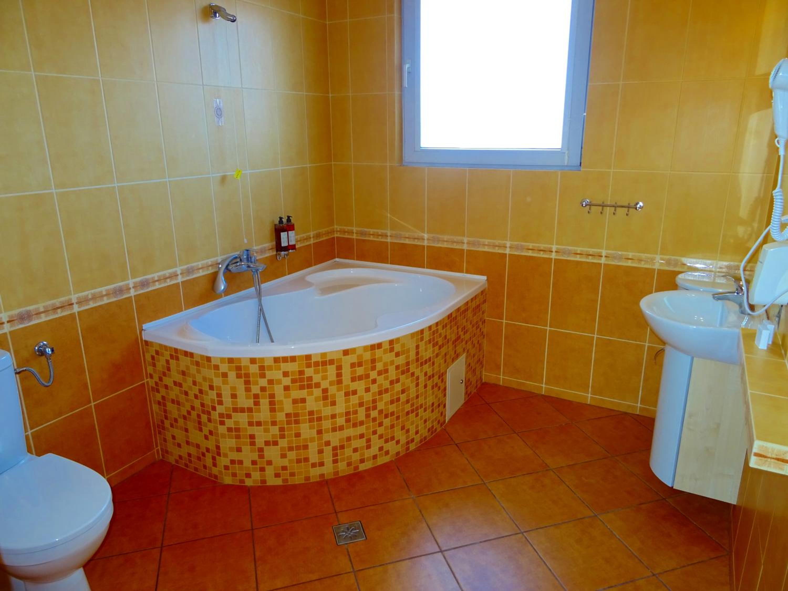 Comfort Twin Room - Photo 7