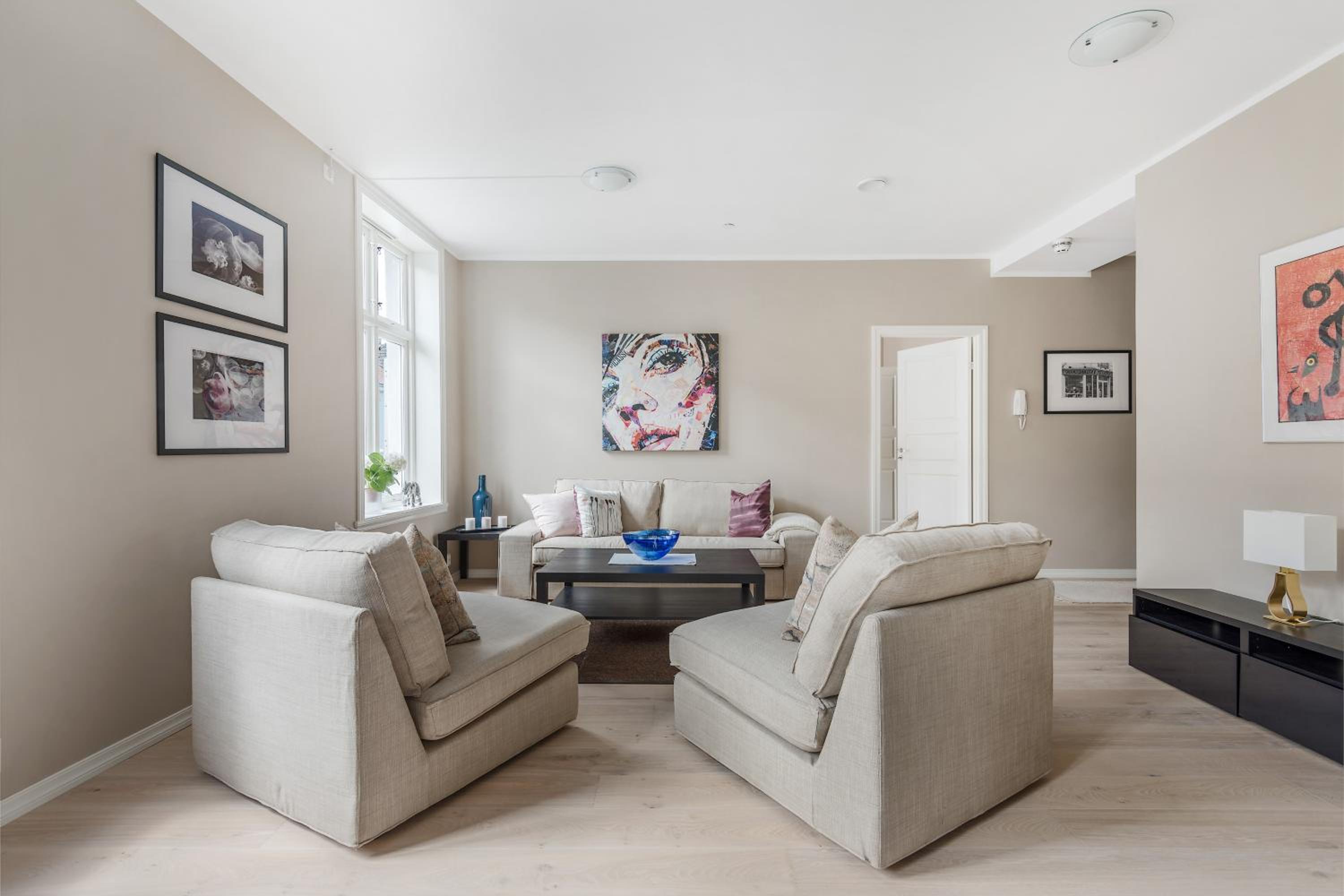 Three-Bedroom Apartment - First Floor - Photo 8
