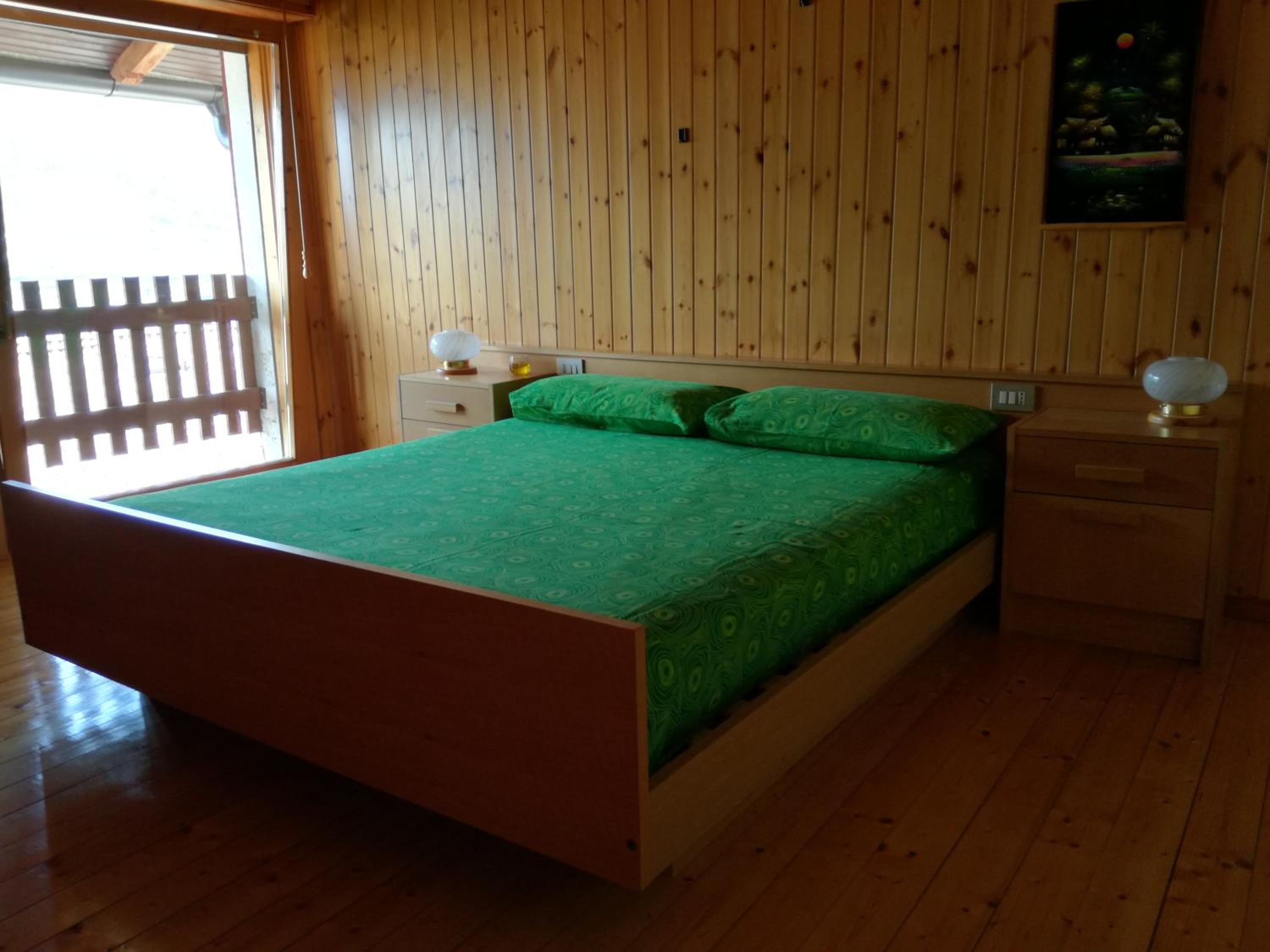Apartment with Lake View - Photo 3