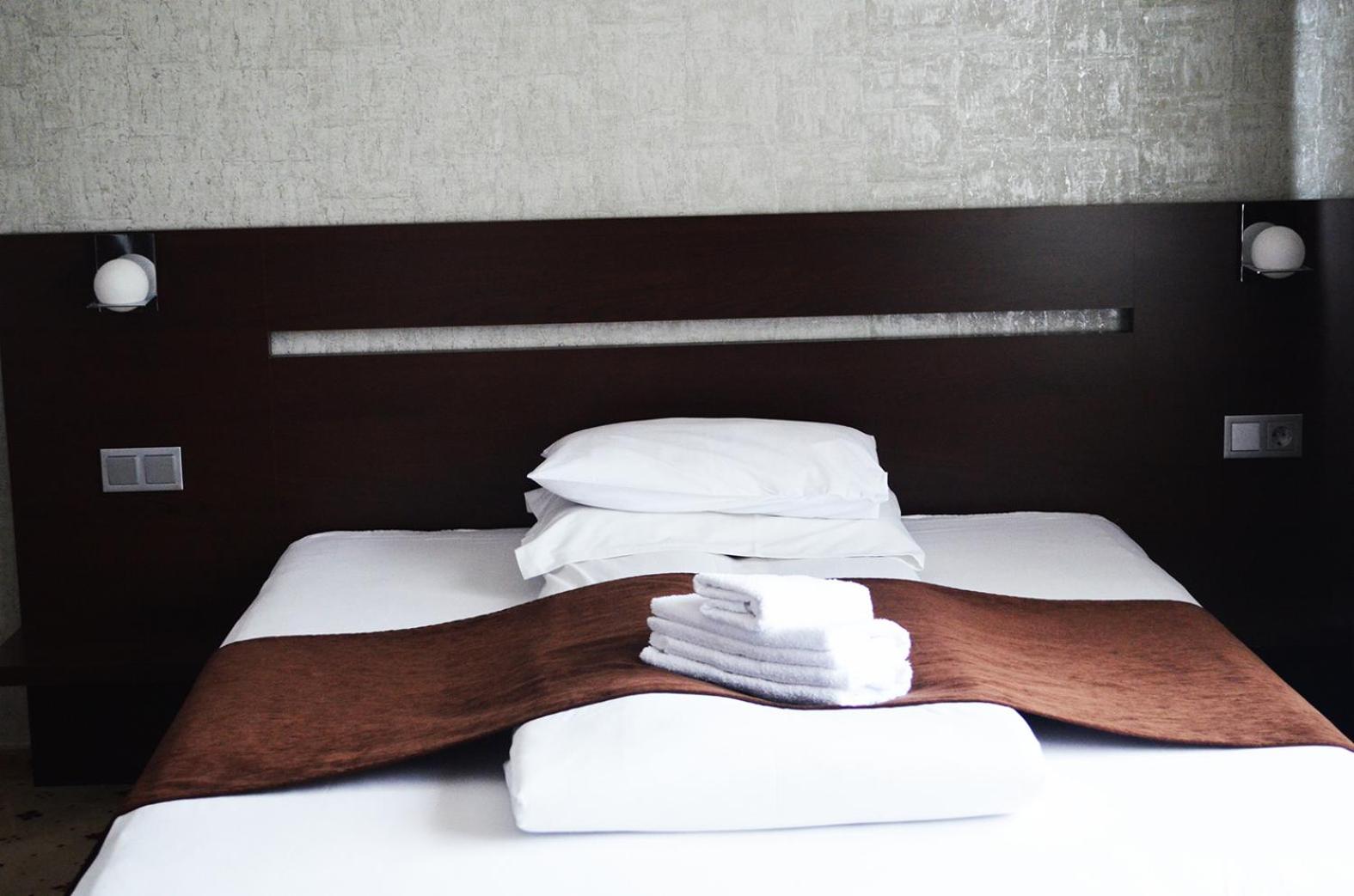 Standard Double Room - Photo 5
