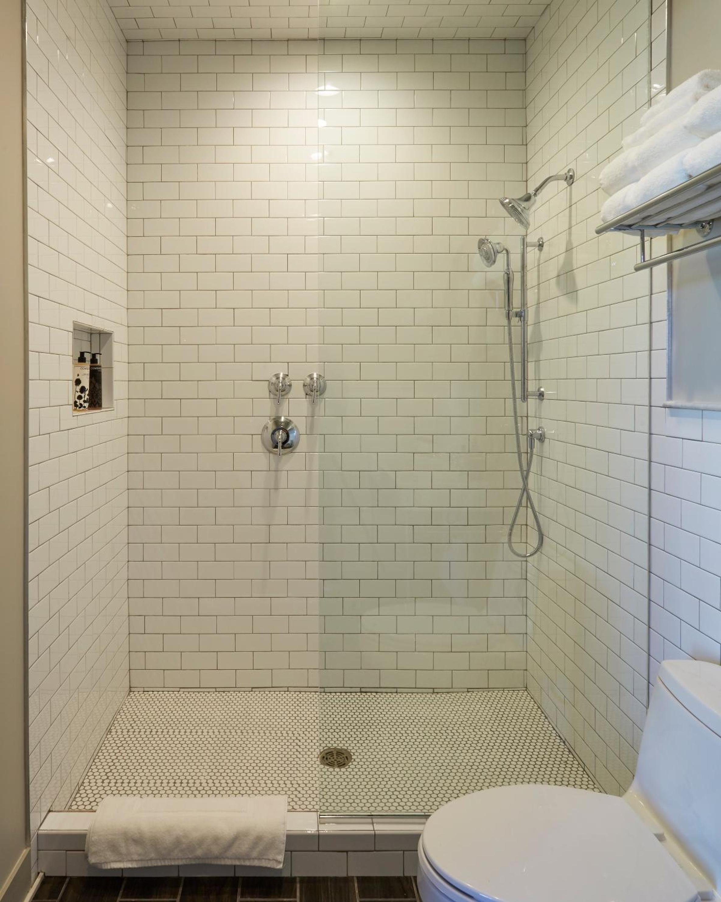 King Suite (Suite 5) photo 2
