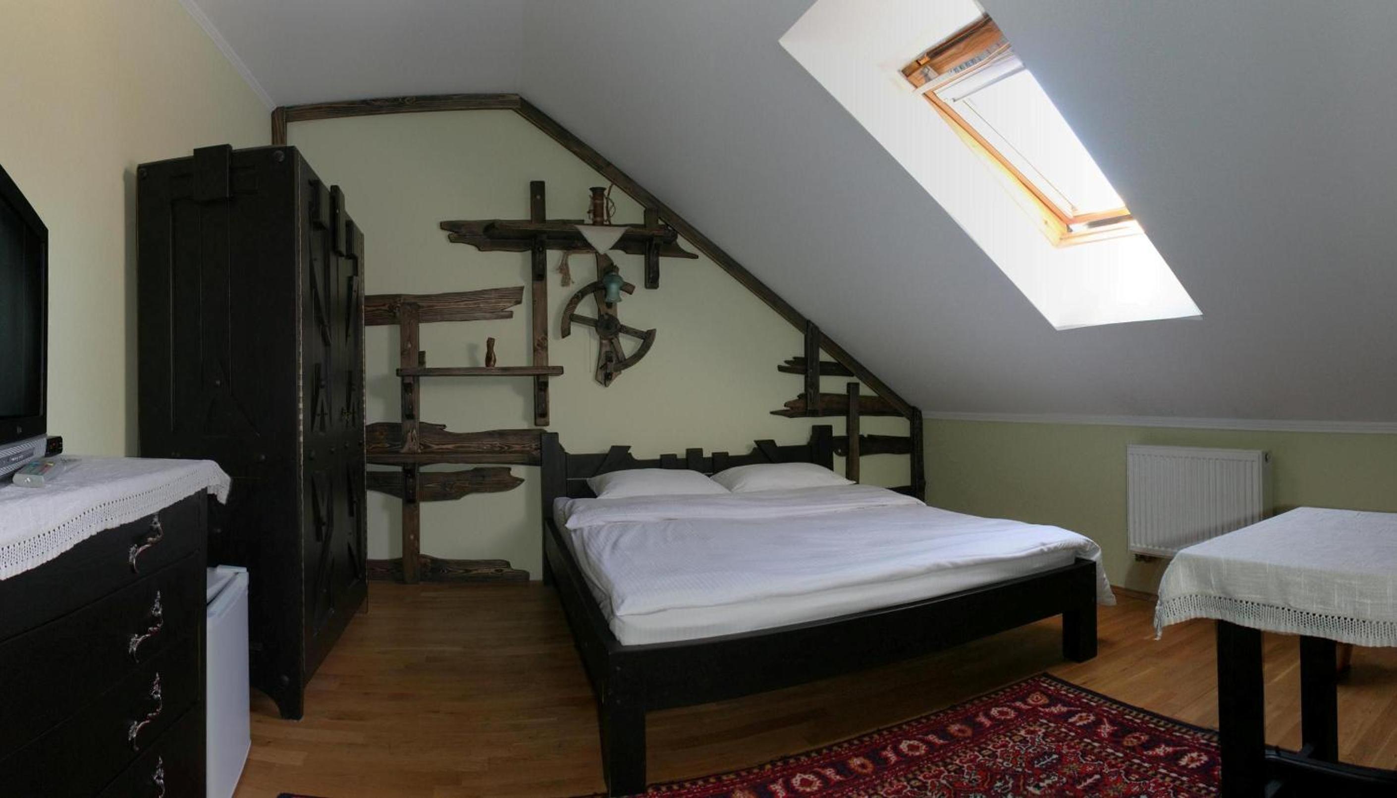 Standard Double Room photo 3