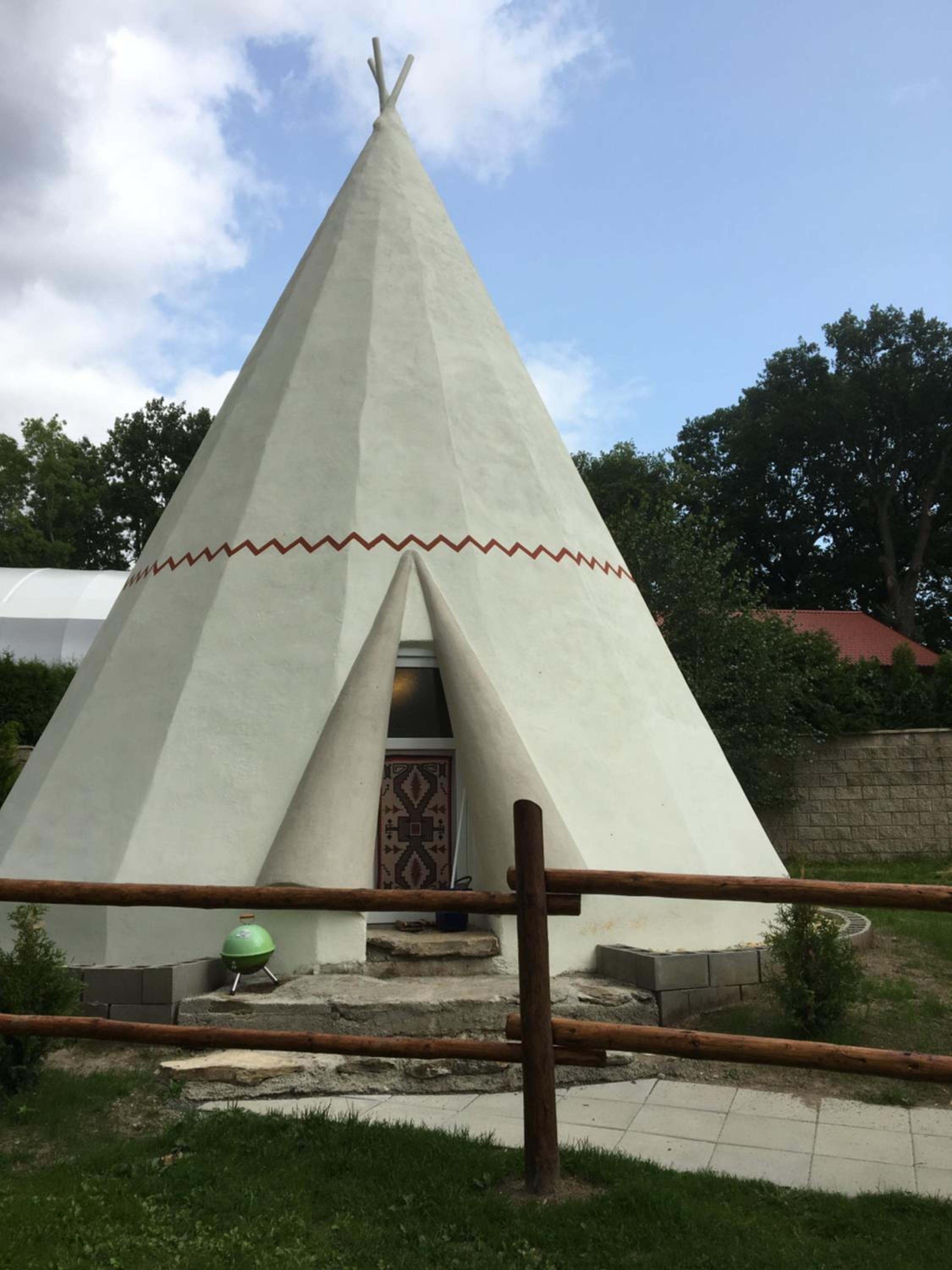Teepee photo 2