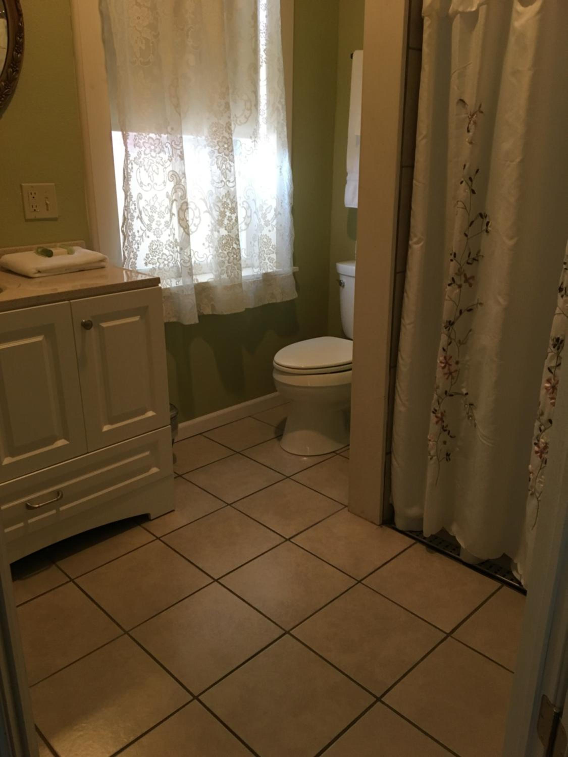 Superior King Room - Photo 2