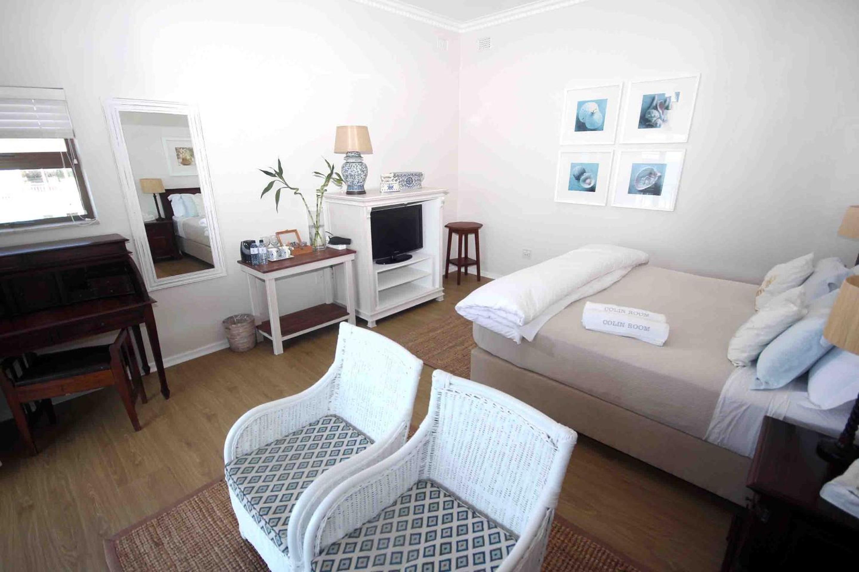 Deluxe Double or Twin Room with Sea View photo 1
