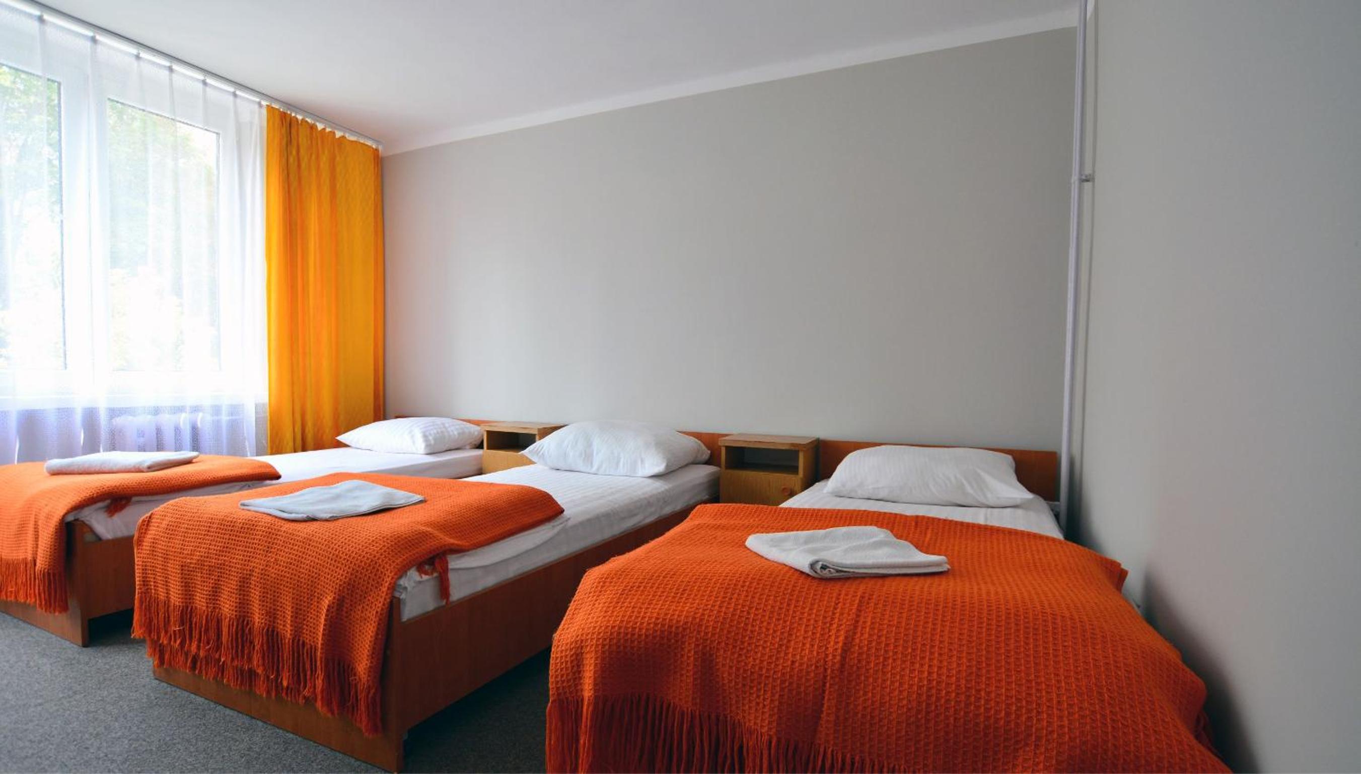 Quadruple Room - Photo 5