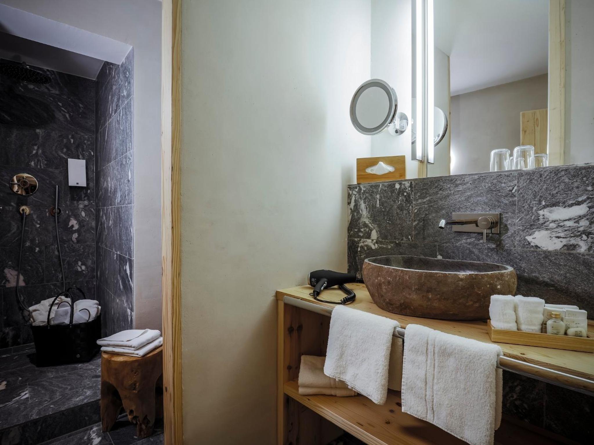 Classic Double Room-Annex photo 3