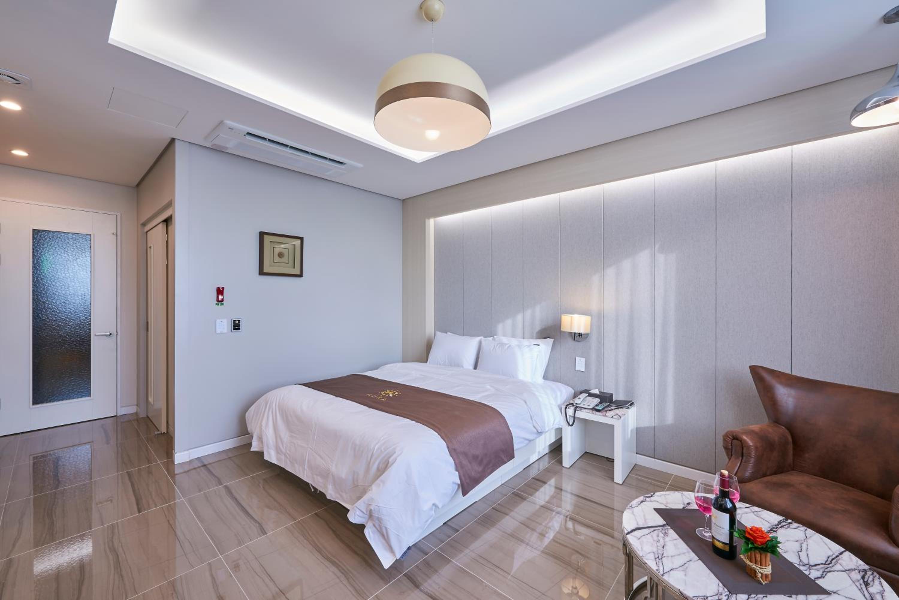 Deluxe Double Room photo 3