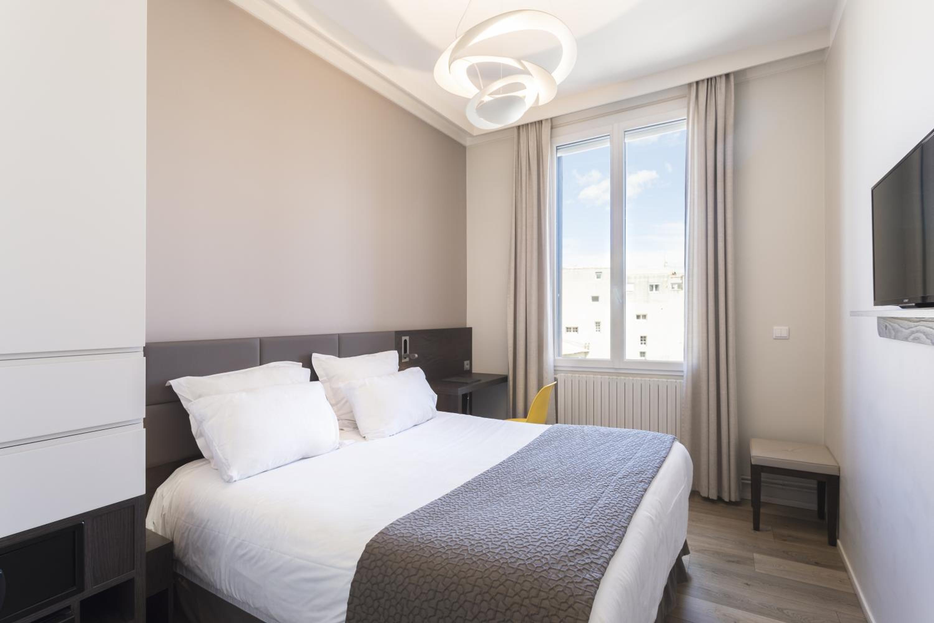Classic Double Room - Photo 3