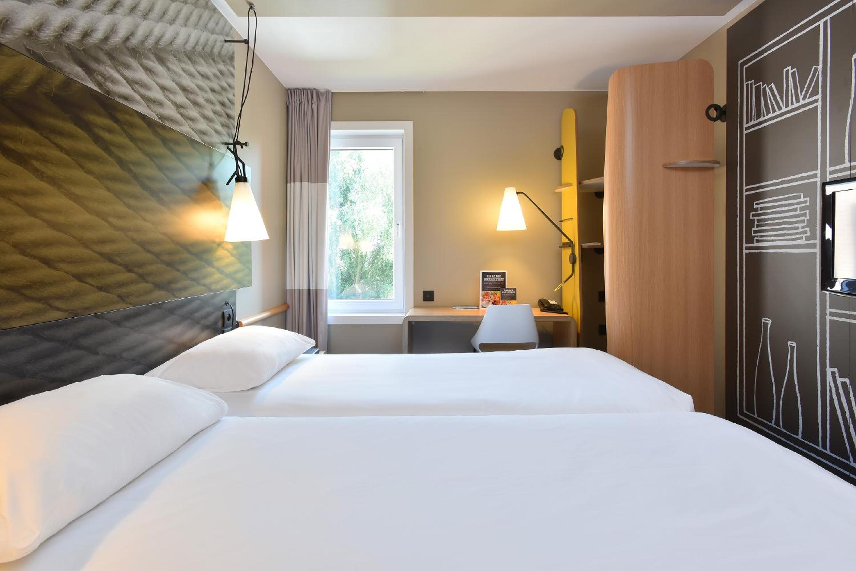Superior Twin Room photo 2