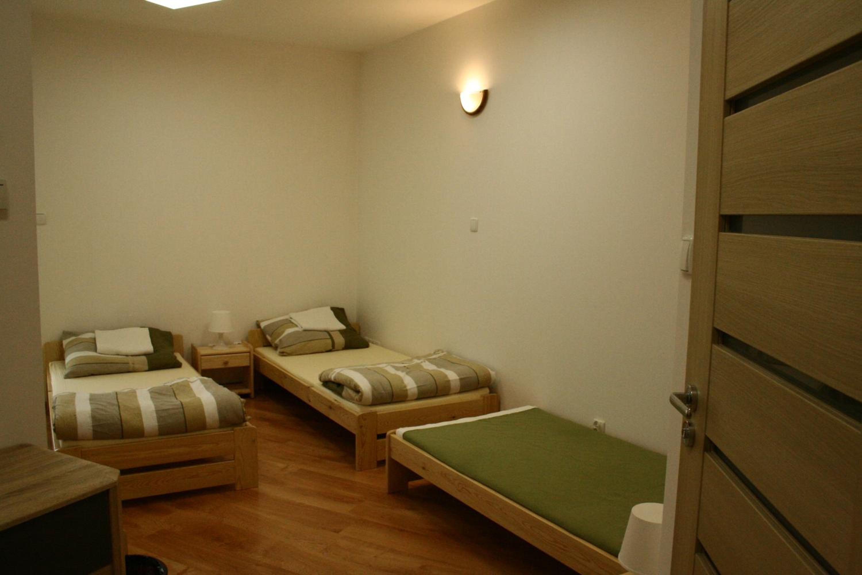 Triple Room with Private Bathroom - Photo 5