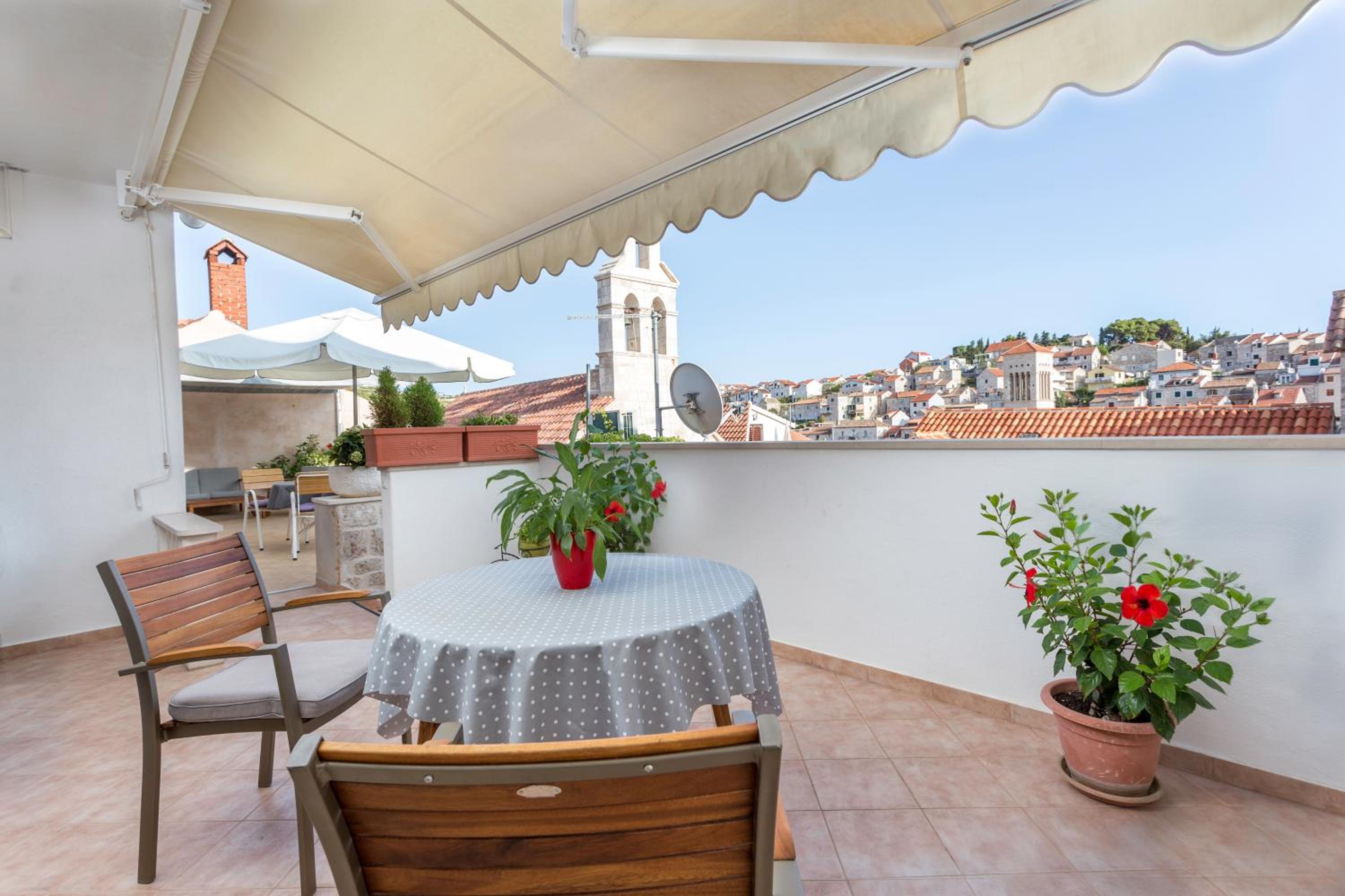 Apartment with Terrace photo 2