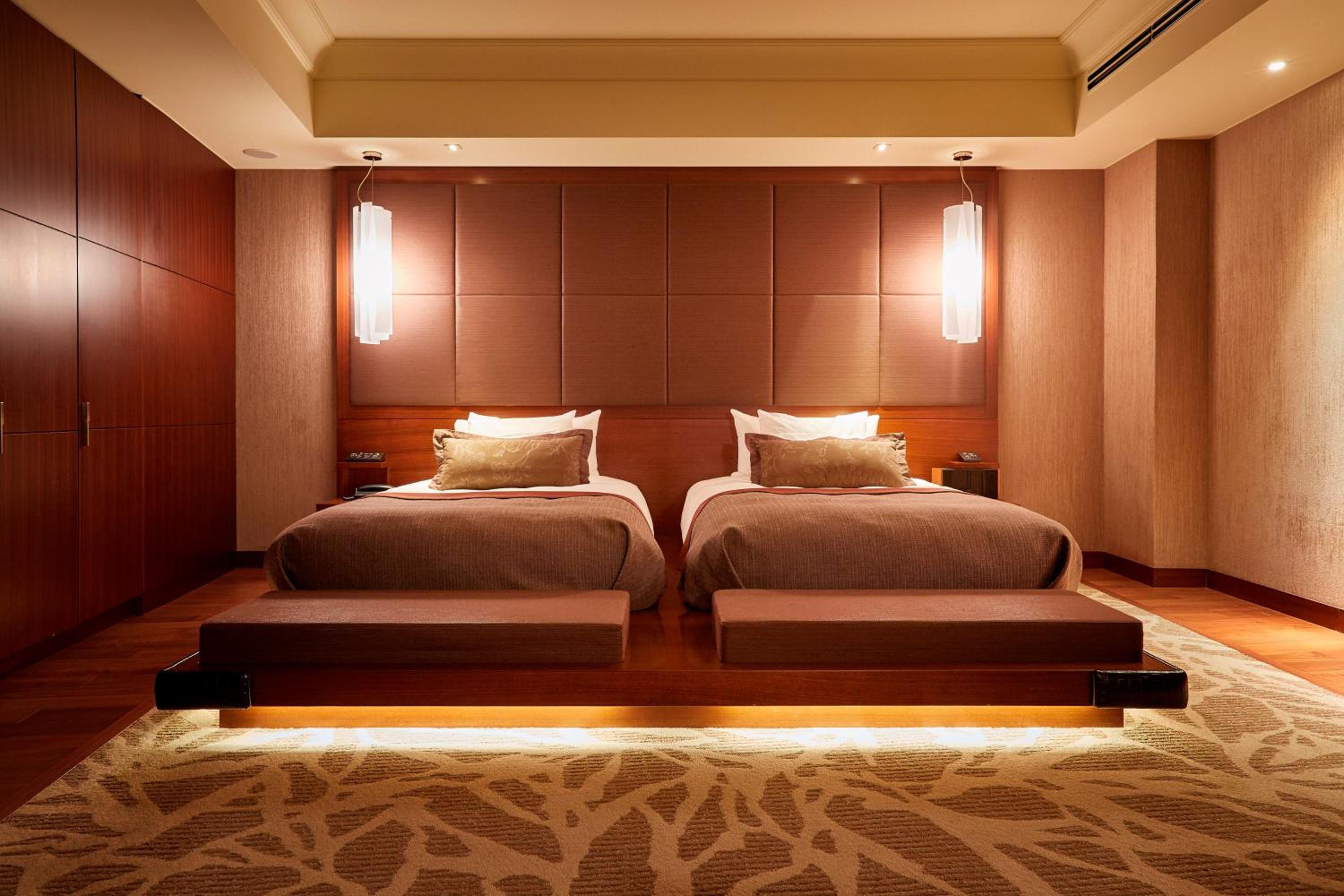 Superior Twin Suite - Non-Smoking - Photo 4