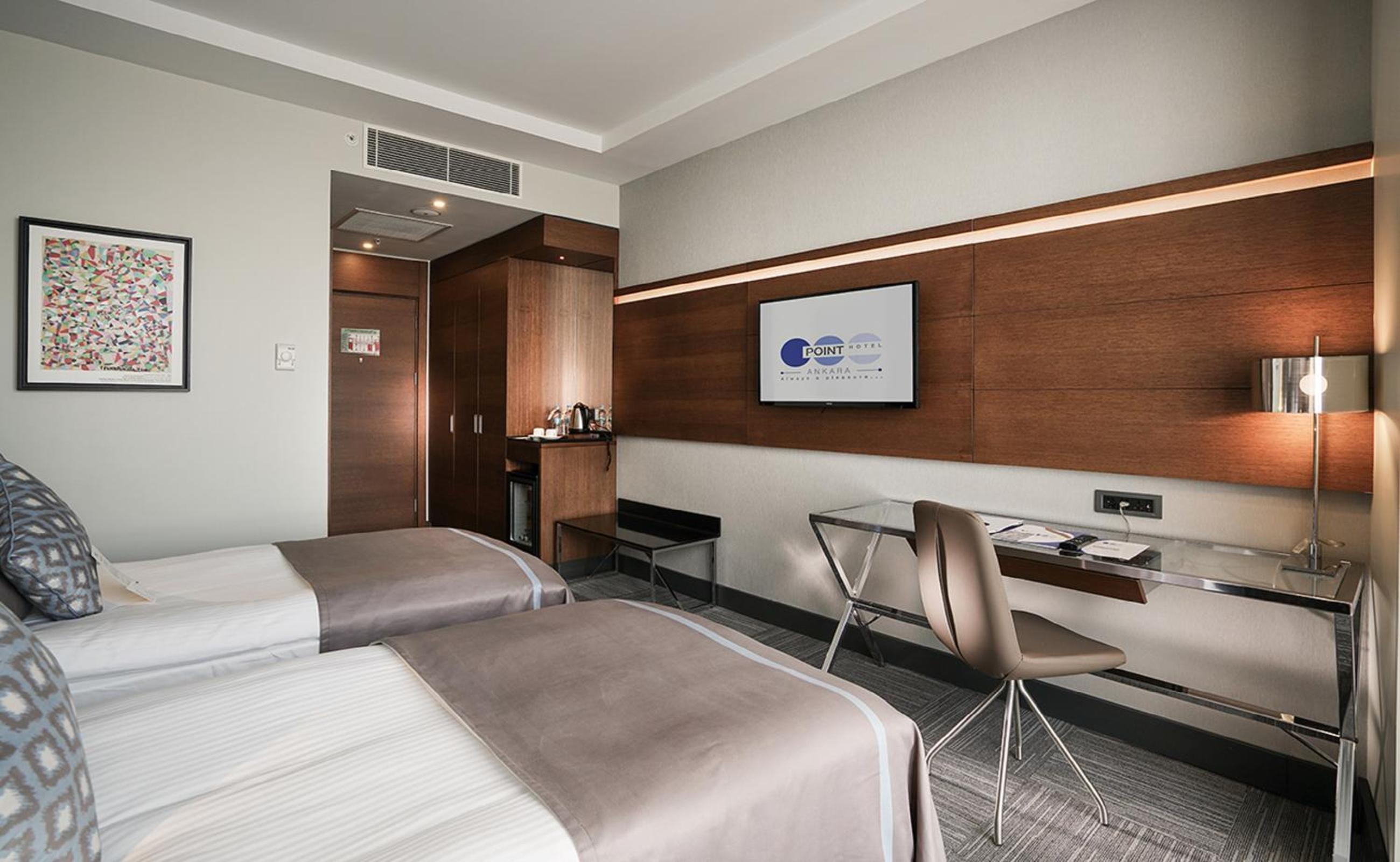Deluxe Twin Room photo 2