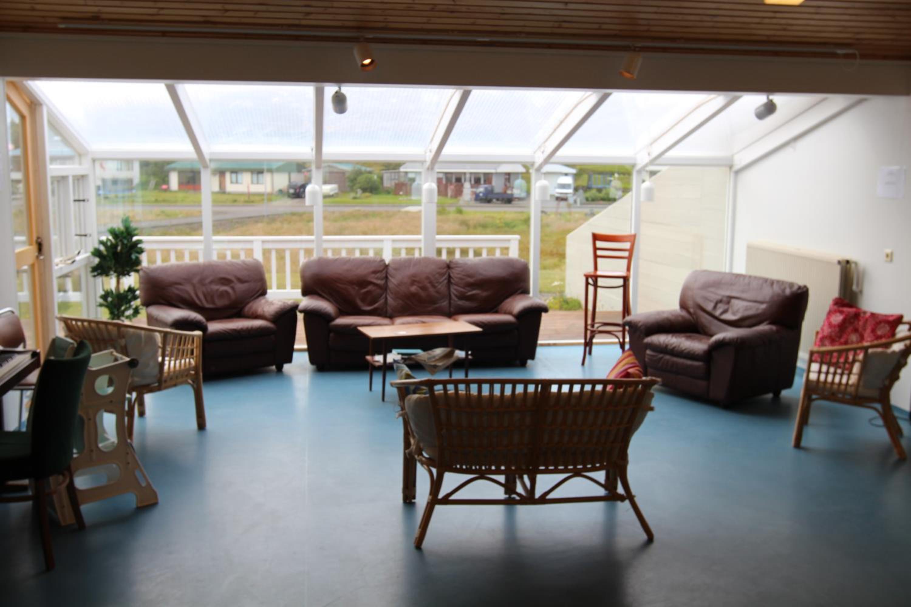 Family Room photo 3