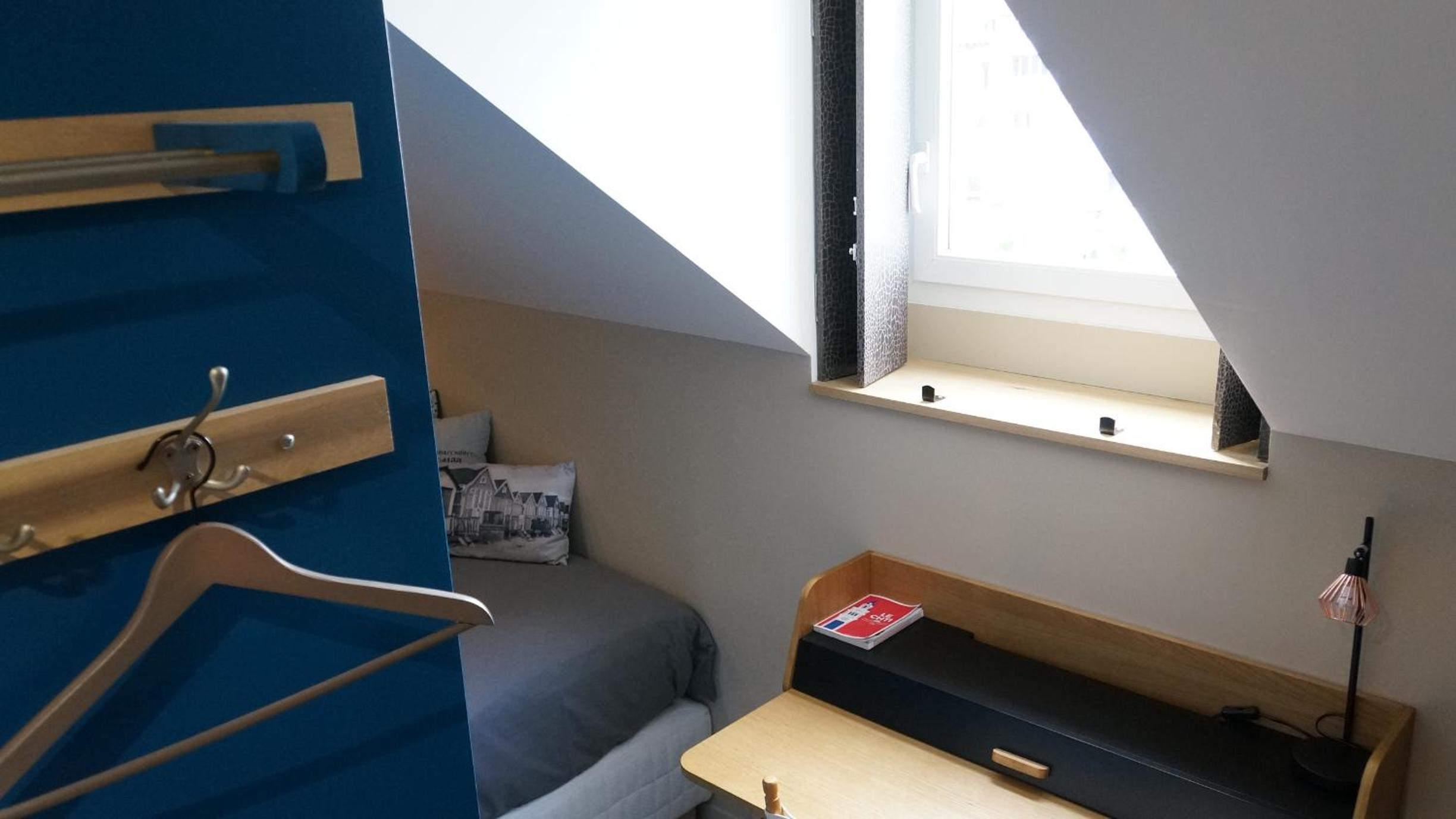 Single Room photo 3