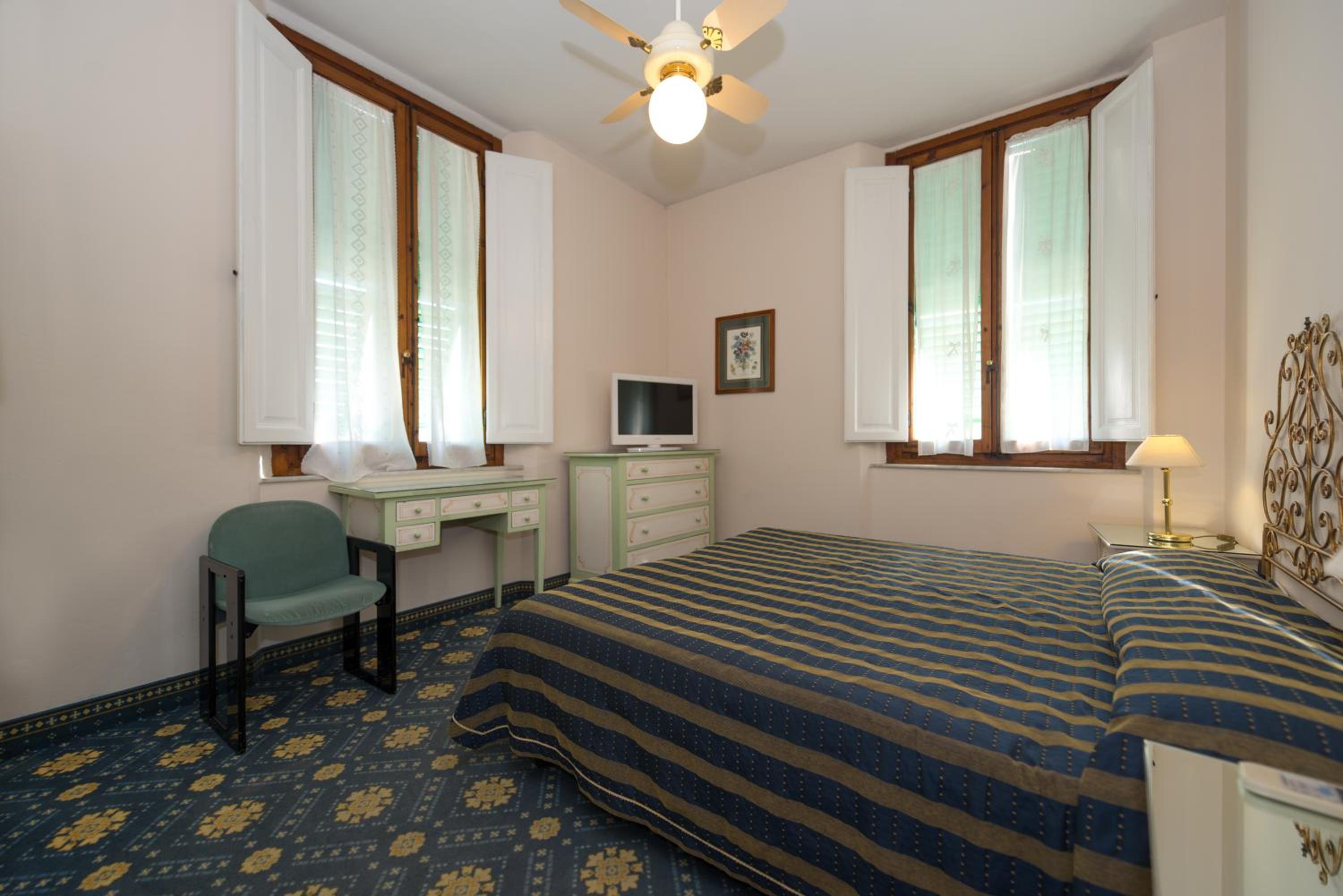 Quadruple Room photo 1