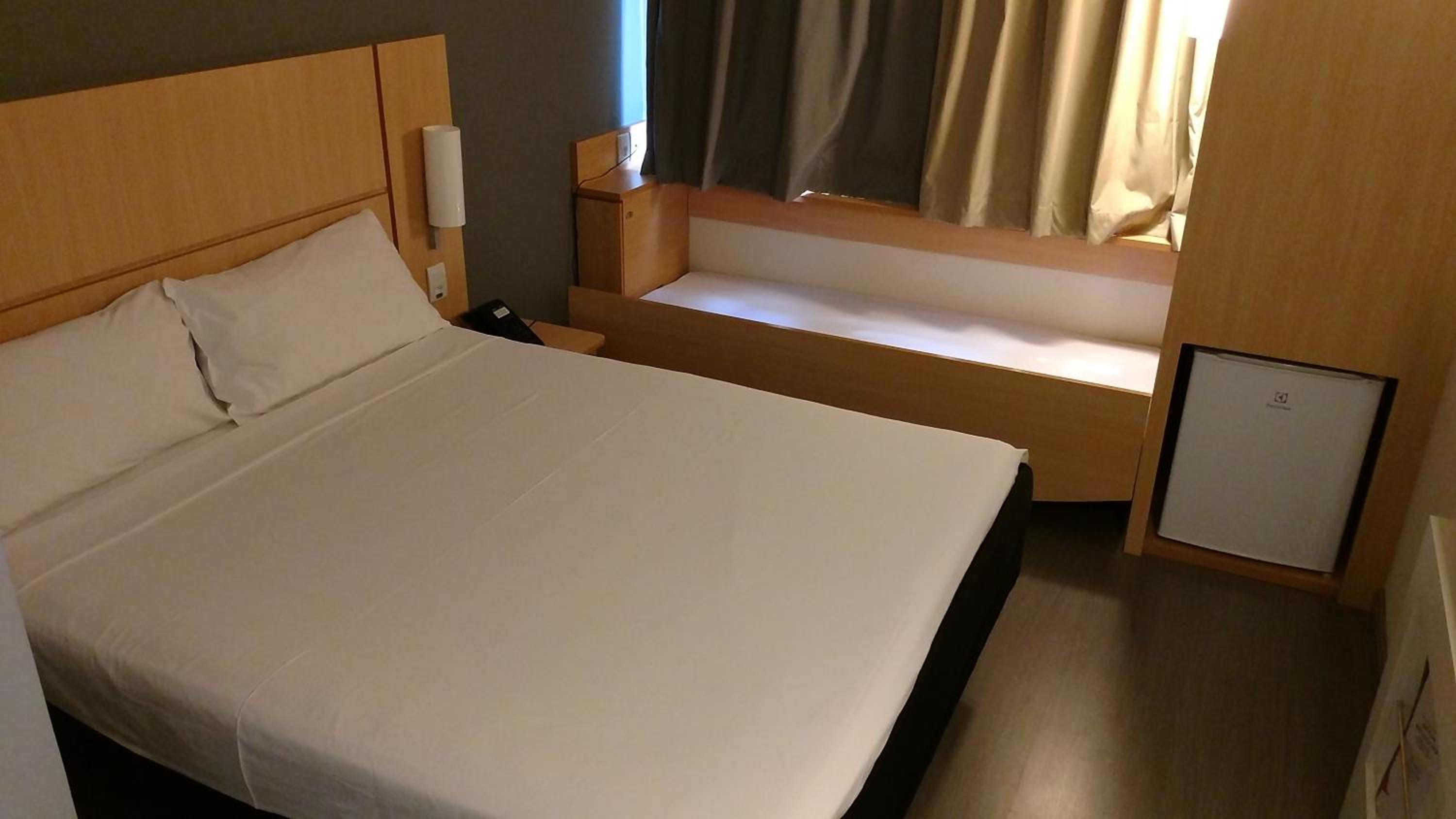 Double Room with Extra Bed photo 1