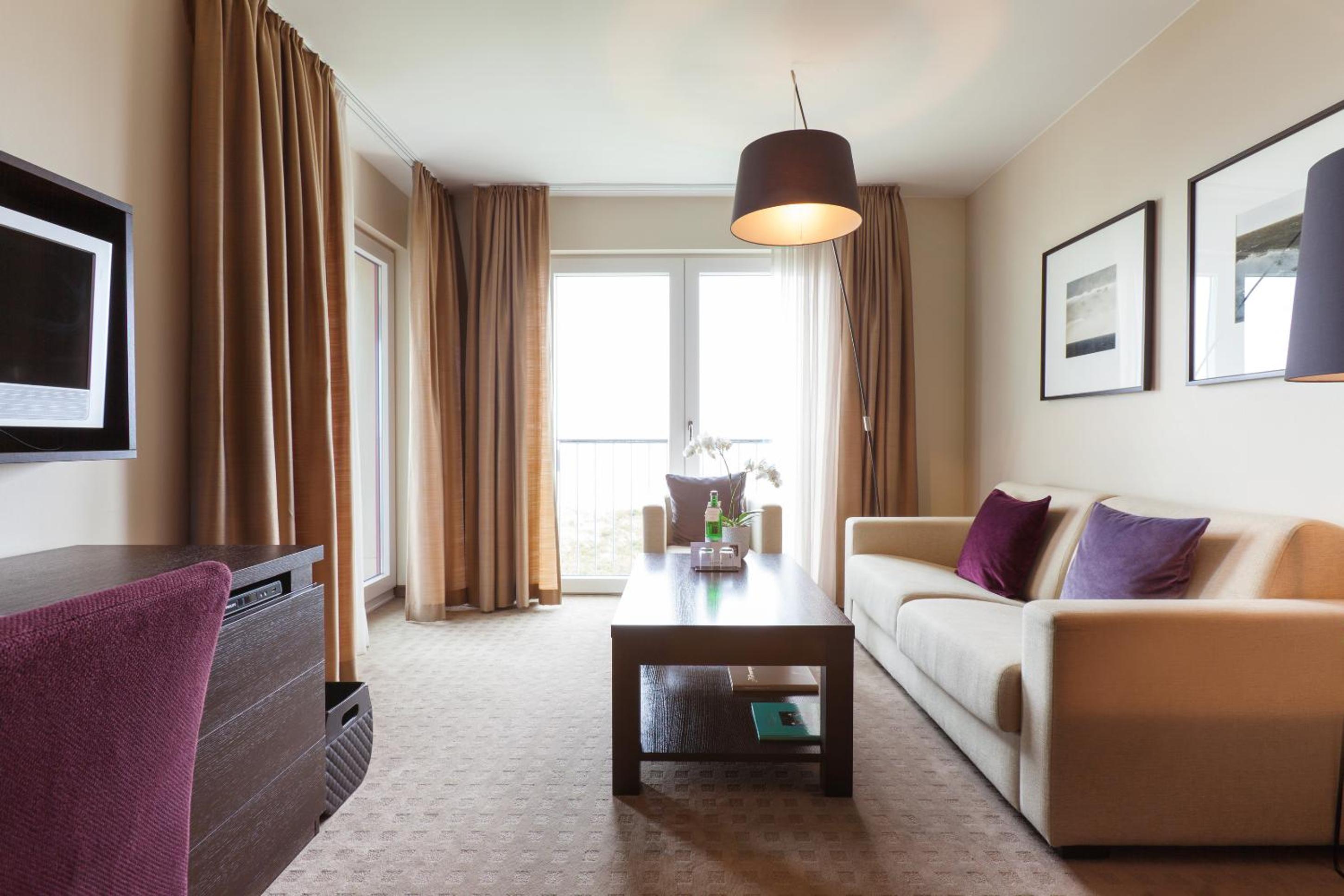 Deluxe Suite with Sea View