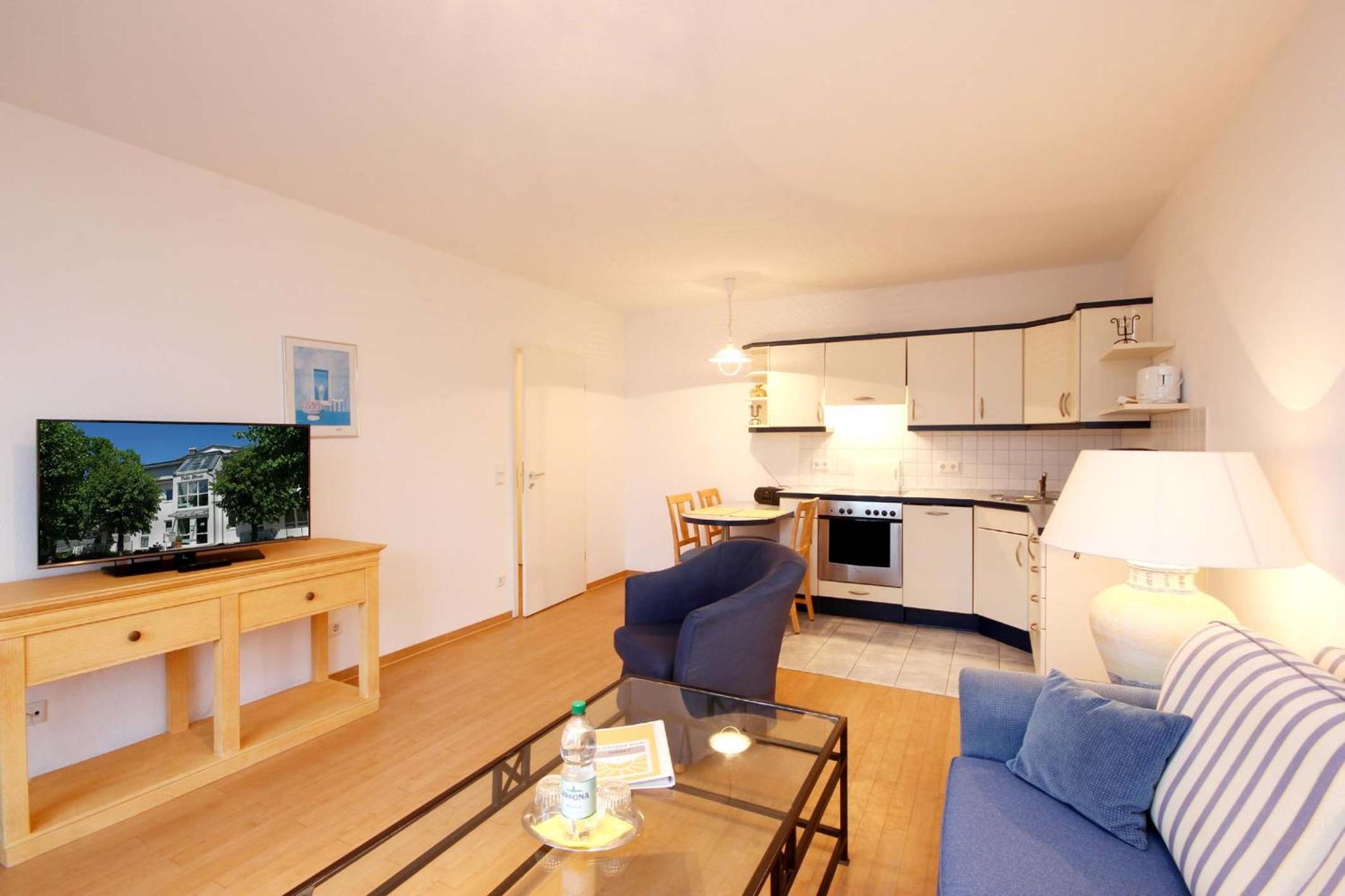 Apartment photo 1