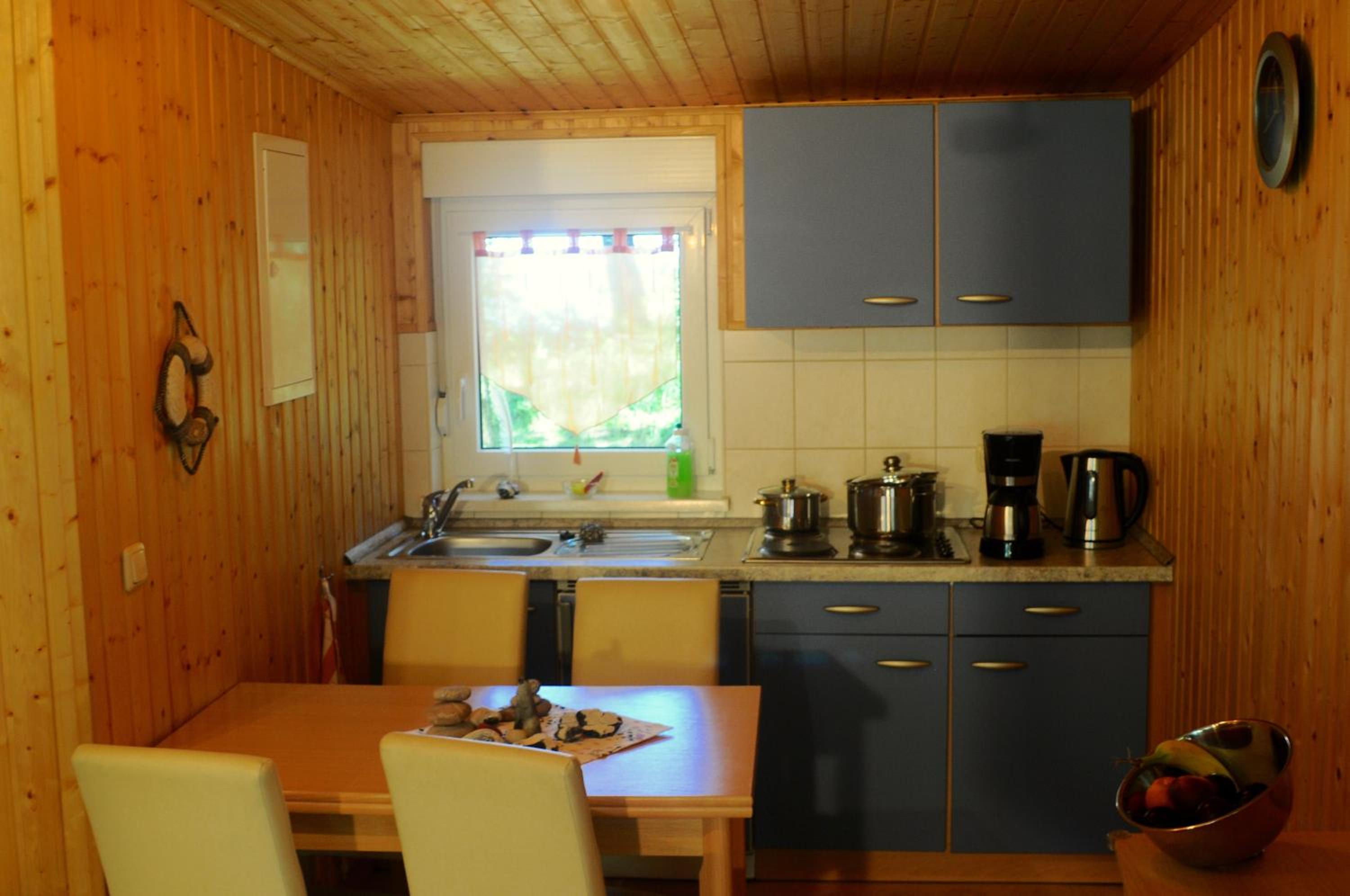 Two-Bedroom Bungalow photo 3