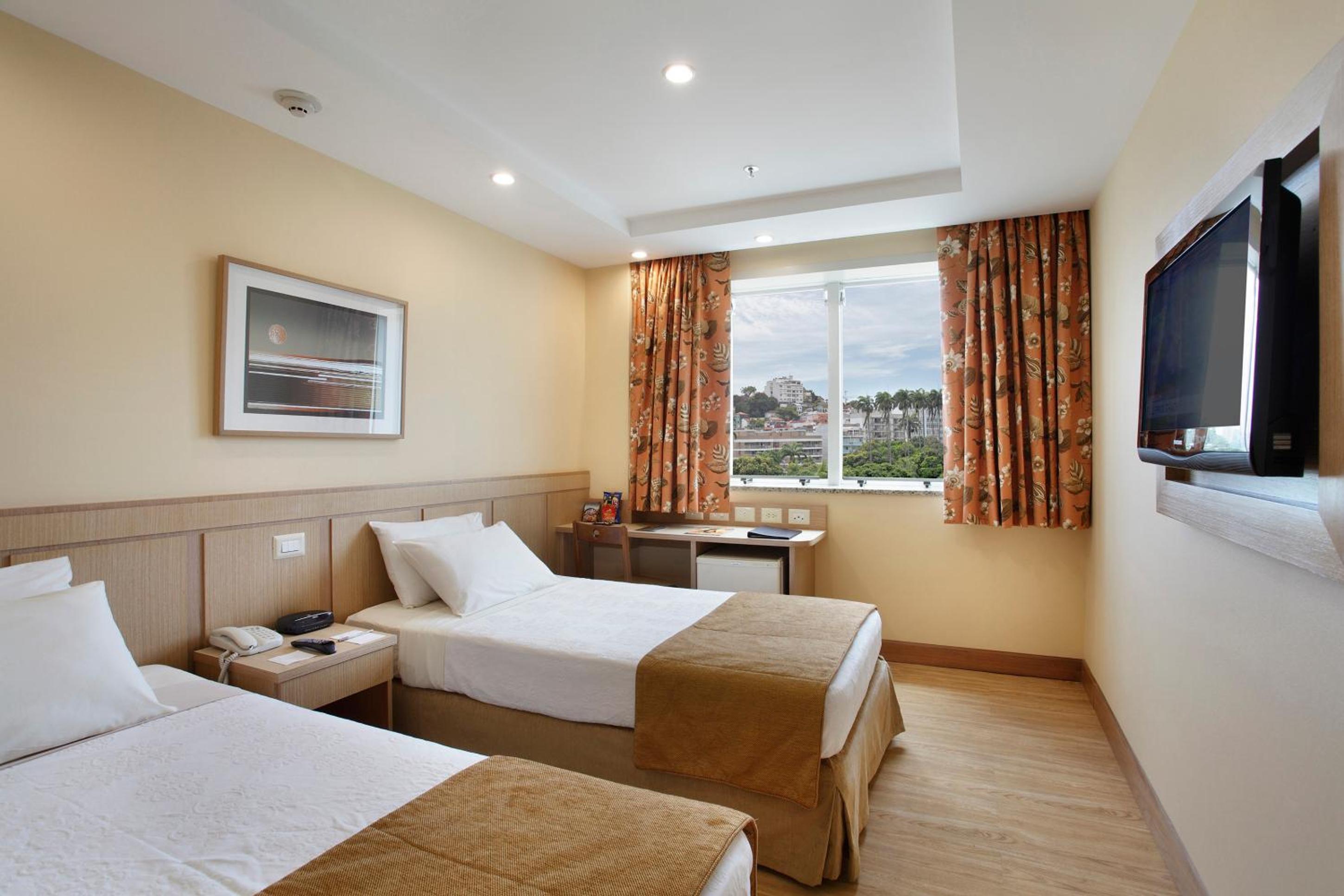 Superior Twin Room - Photo 4