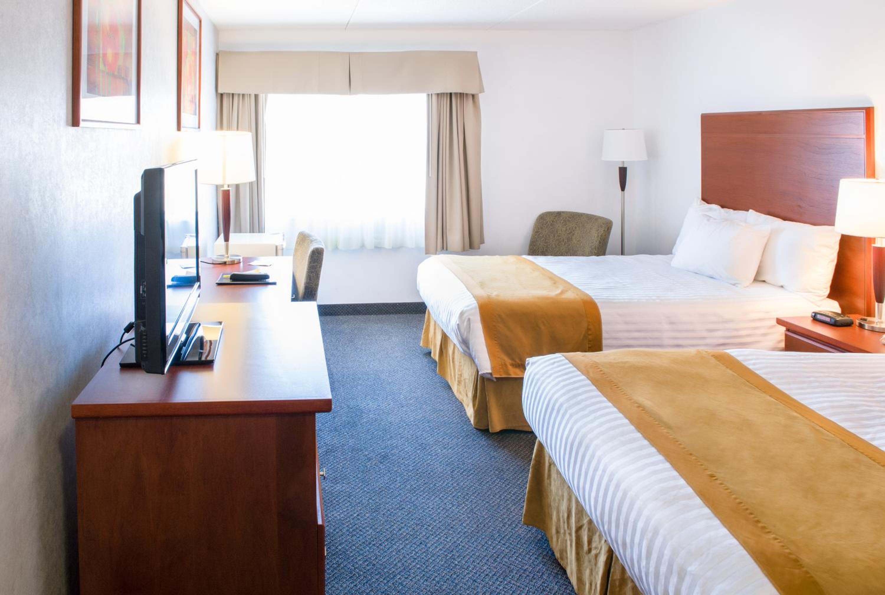 Deluxe Double Room With Two Double Beds - Non-Smoking photo 3