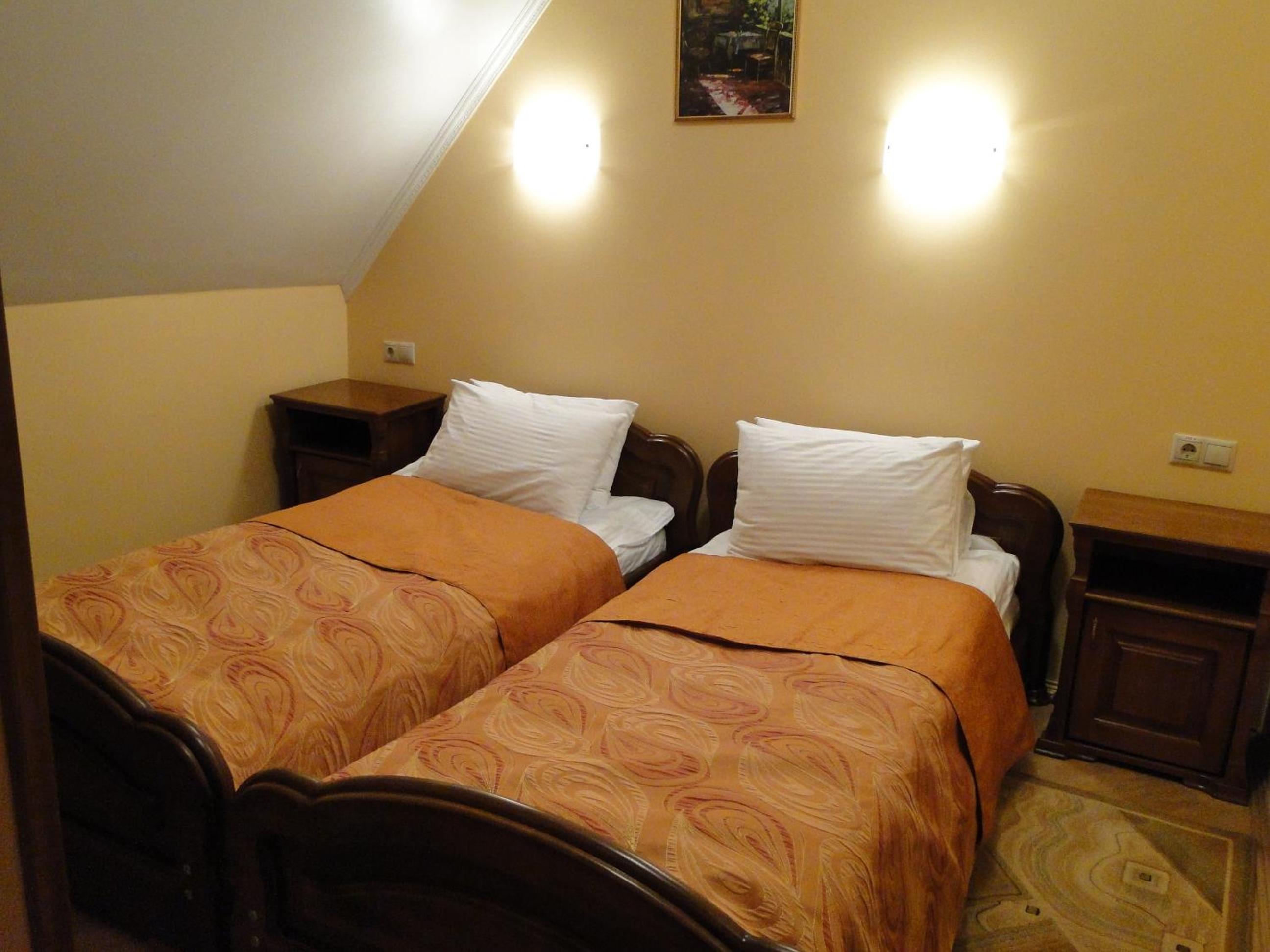 Standard Twin Room photo 1